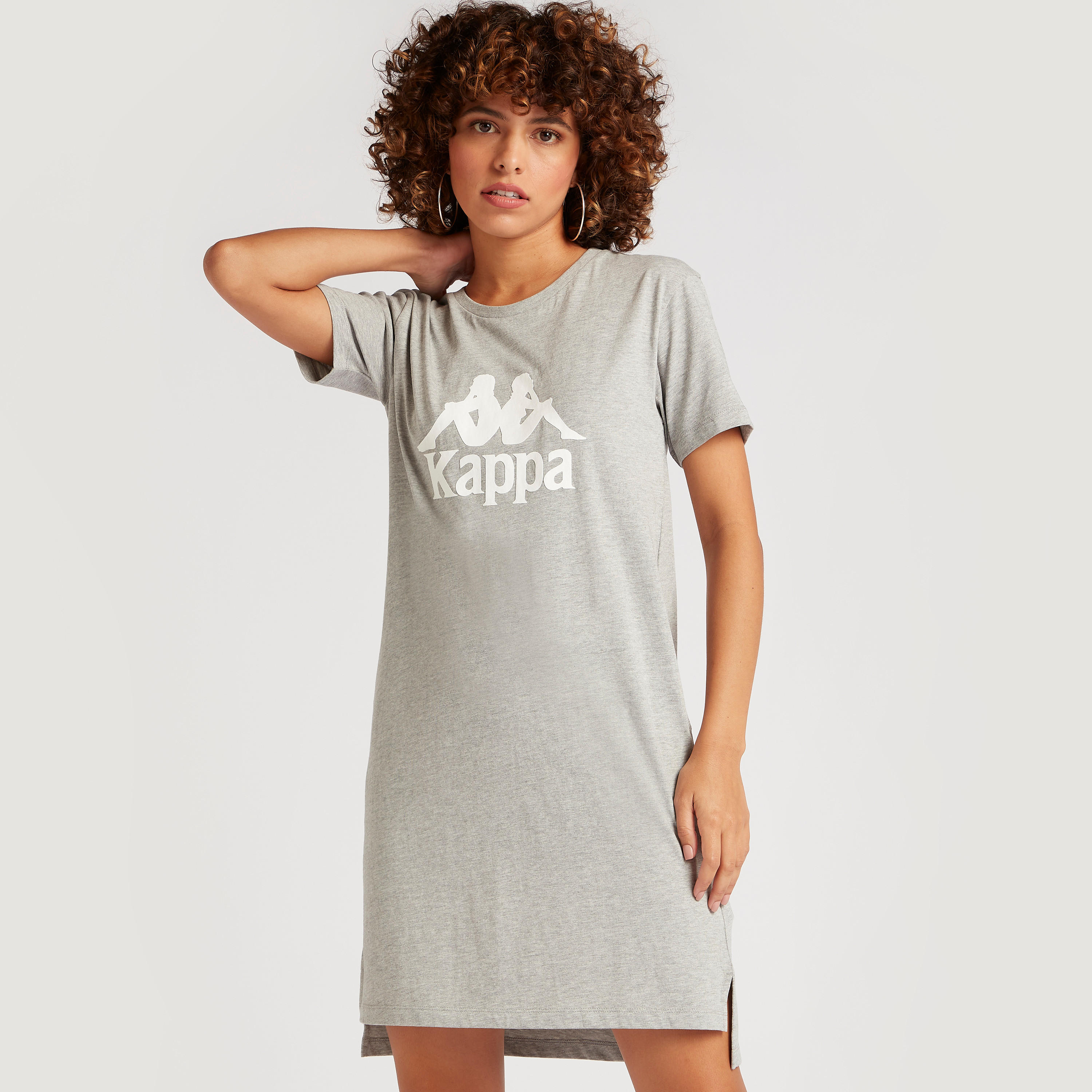 فستان تيشيرت بطبعات من كابا-women-clothing-sportswearandactivewear-tshirtsandvests-image-5
