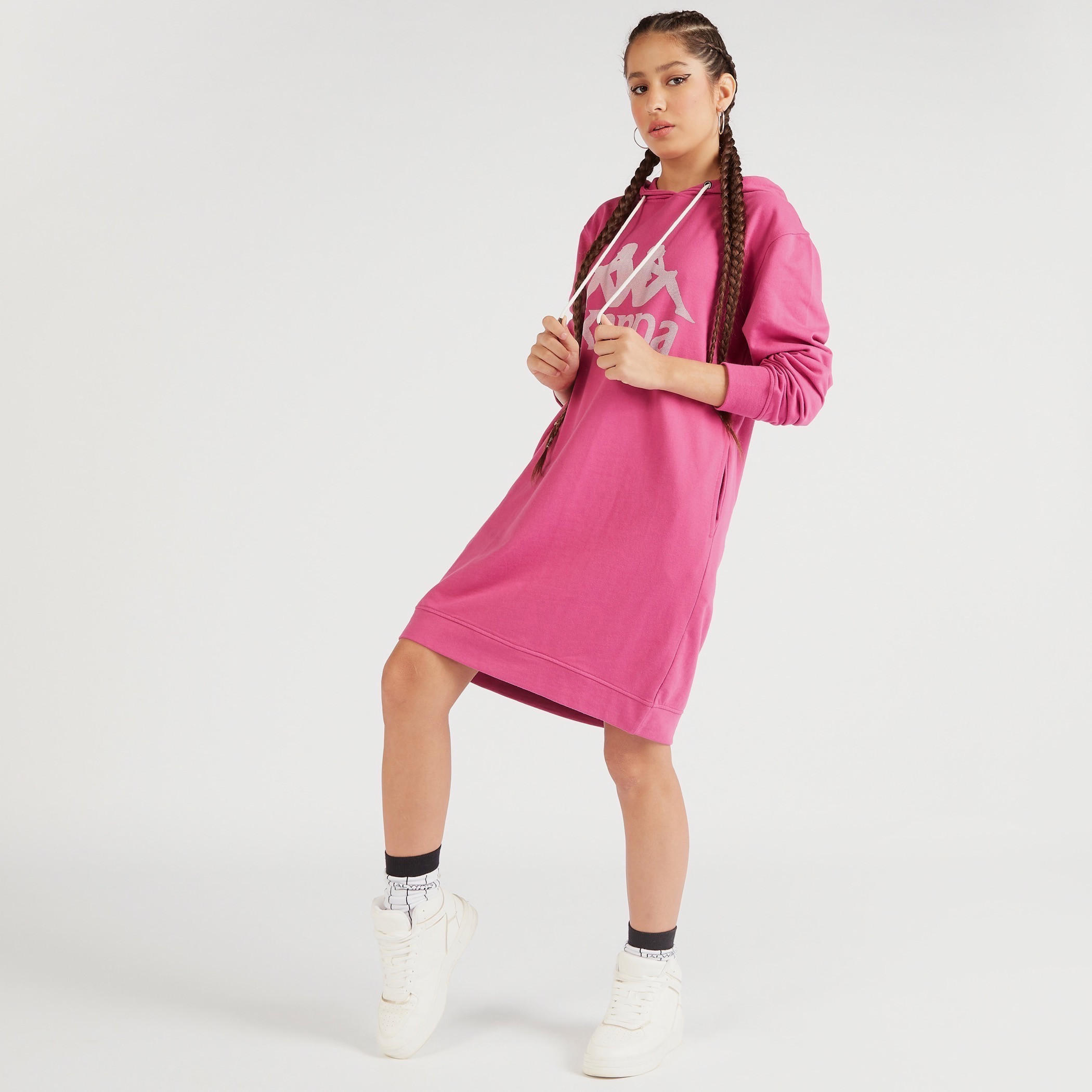 فستان رياضي سادة بقبعة وأكمام طويلة من كابا-women-clothing-sportswearandactivewear-hoodiesandsweatshirts-image-2
