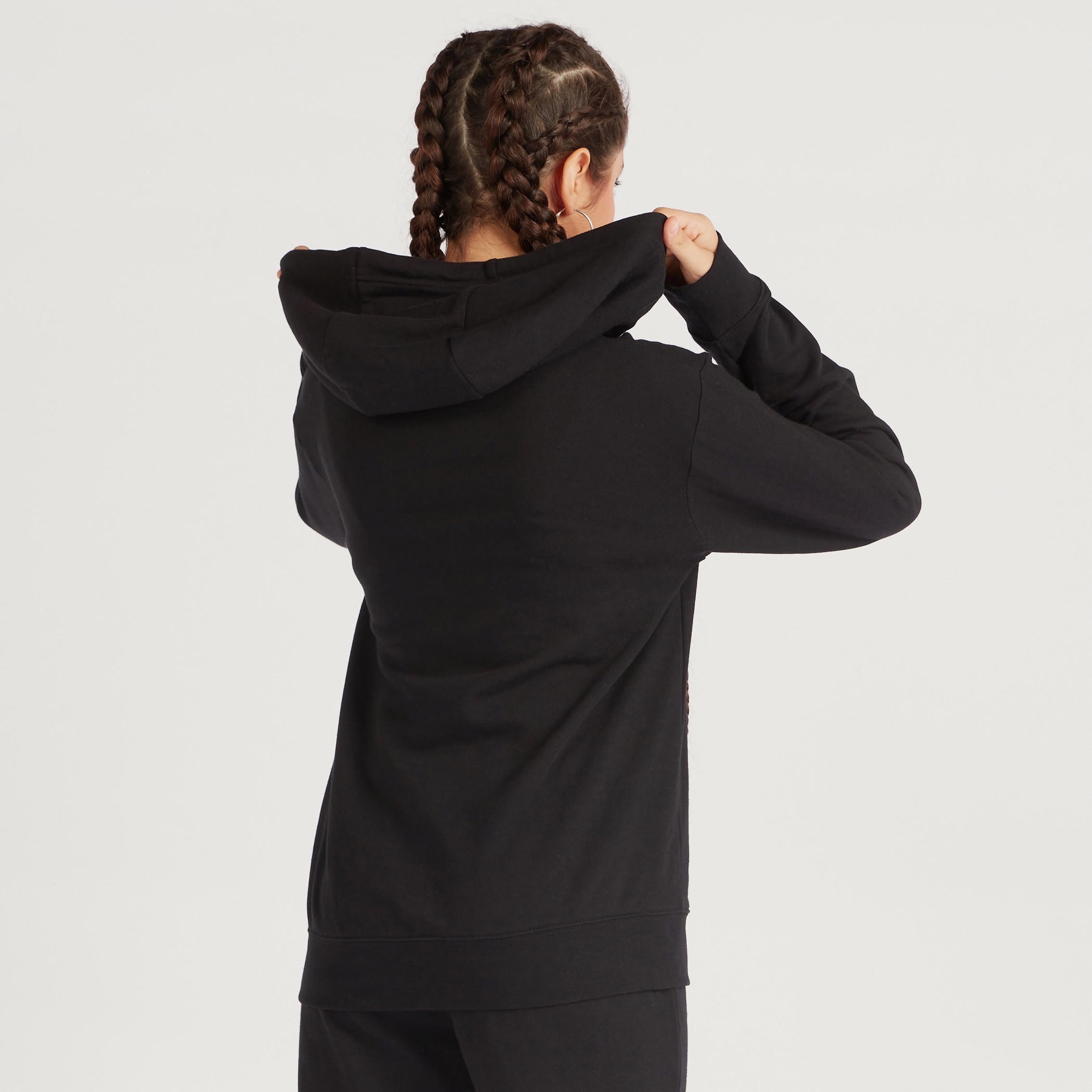 سويت شيرت بقبّعة وأكمام طويلة وطبعات من كابا-women-clothing-sportswearandactivewear-hoodiesandsweatshirts-image-4