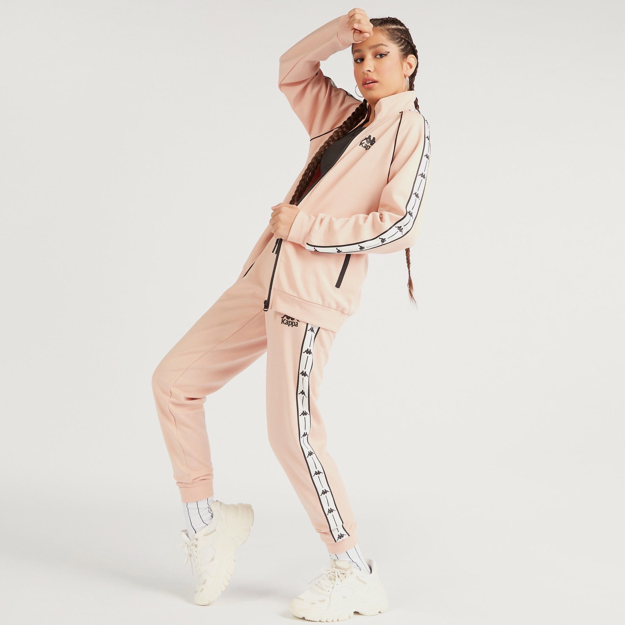 بنطلون رياضي برباط إغلاق وطبعات من كابا-women-clothing-bottoms-joggers-image-5