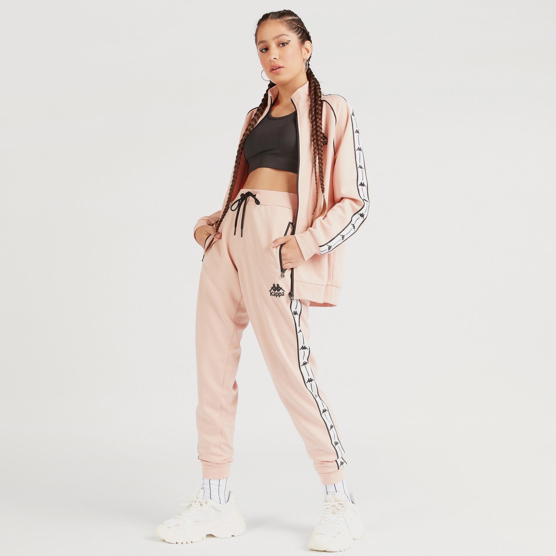 جاكيت سادة بأكمام طويلة وتفاصيل شريطة وسحاب من كابا-women-clothing-sportswearandactivewear-hoodiesandsweatshirts-image-2