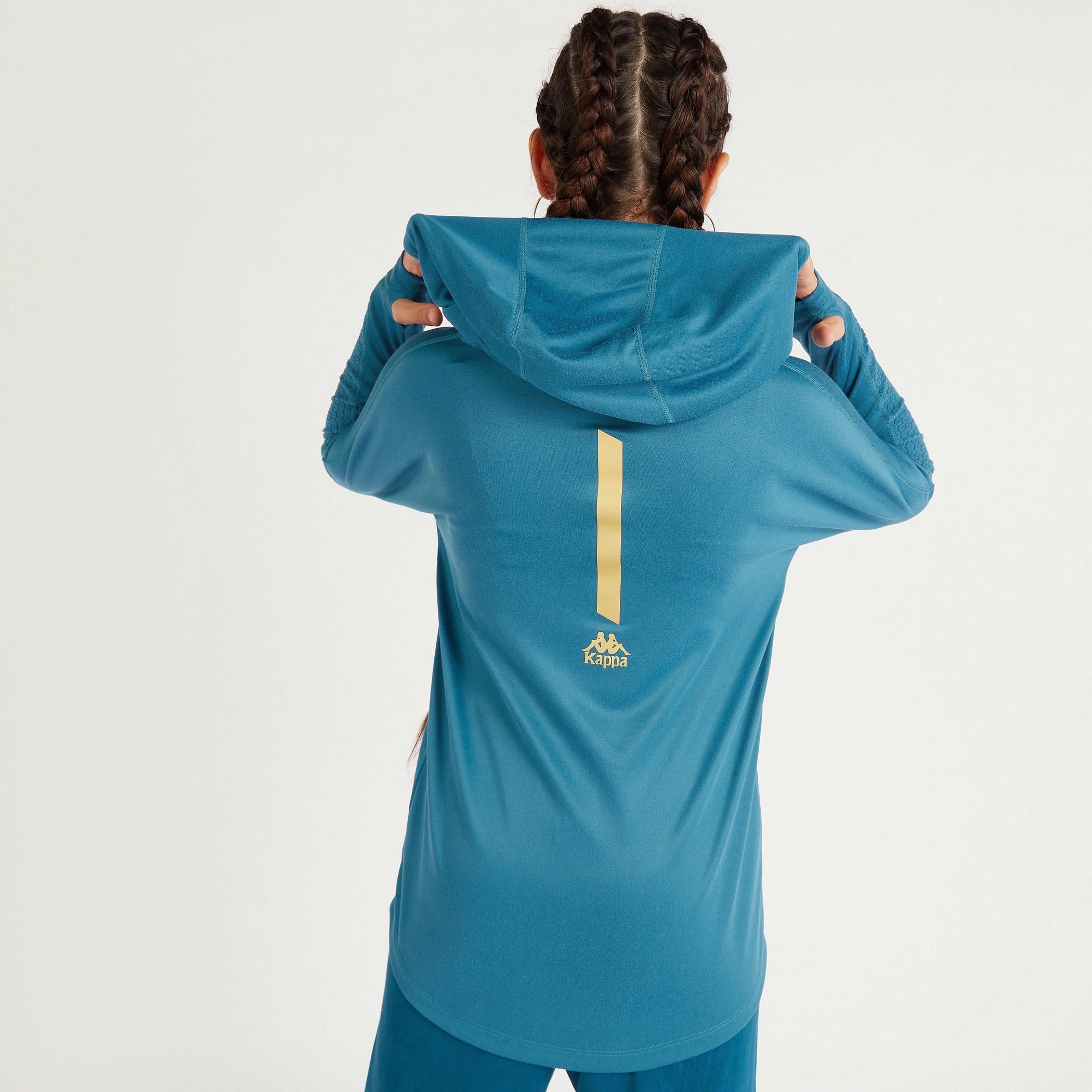 سويت شيرت سادة بقبعة وأكمام طويلة من كابا-women-clothing-sportswearandactivewear-hoodiesandsweatshirts-image-4