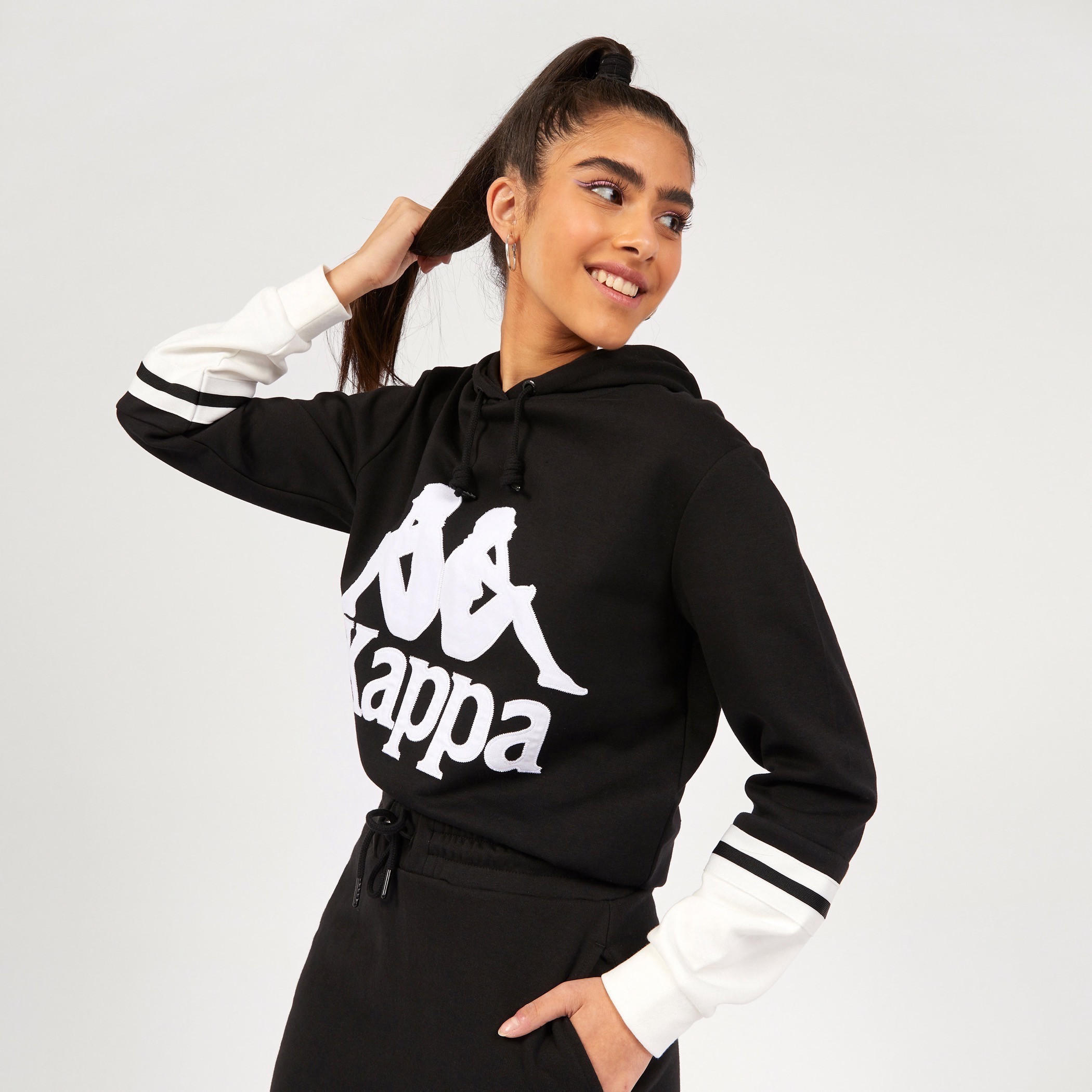 تنورة قصيرة سادة برباط إغلاق وجيوب من كابا-women-clothing-skirts-image-5
