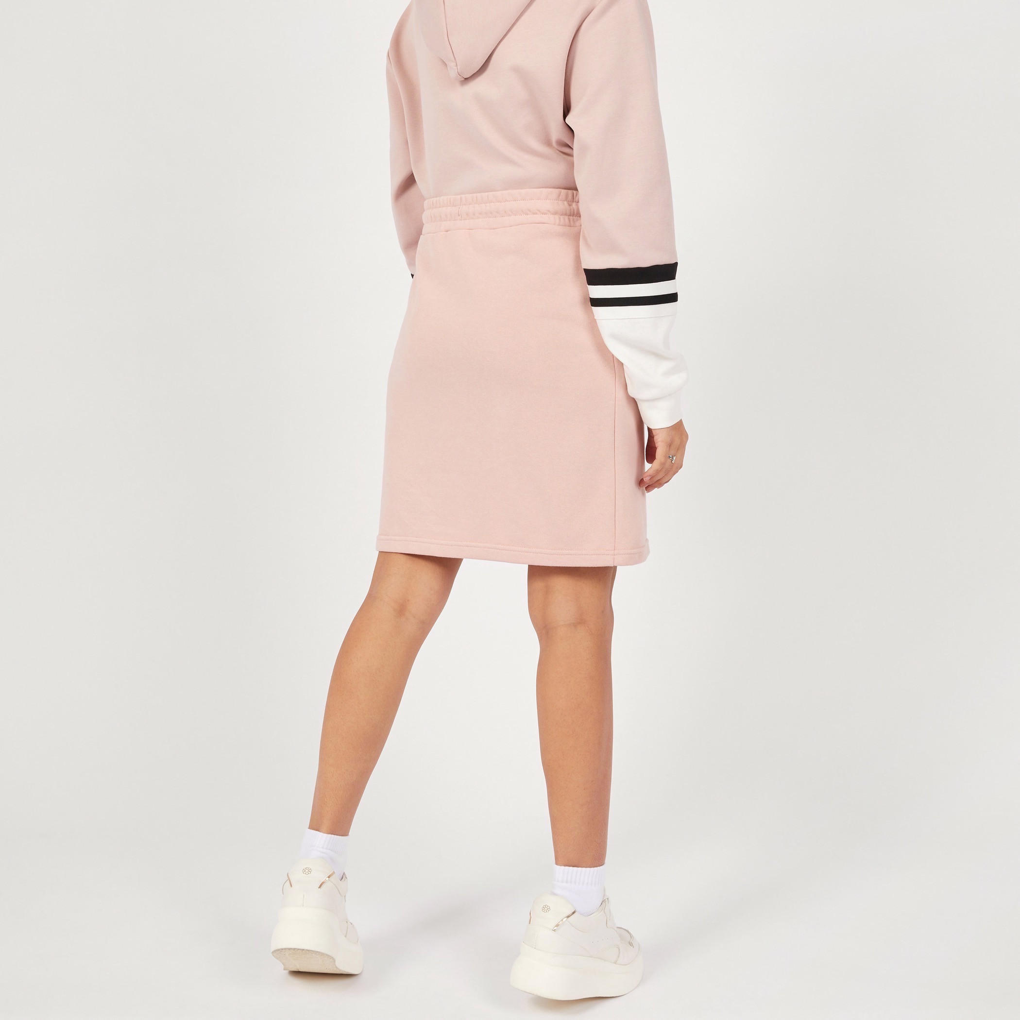 تنورة قصيرة سادة برباط إغلاق وجيوب من كابا-women-clothing-skirts-image-9