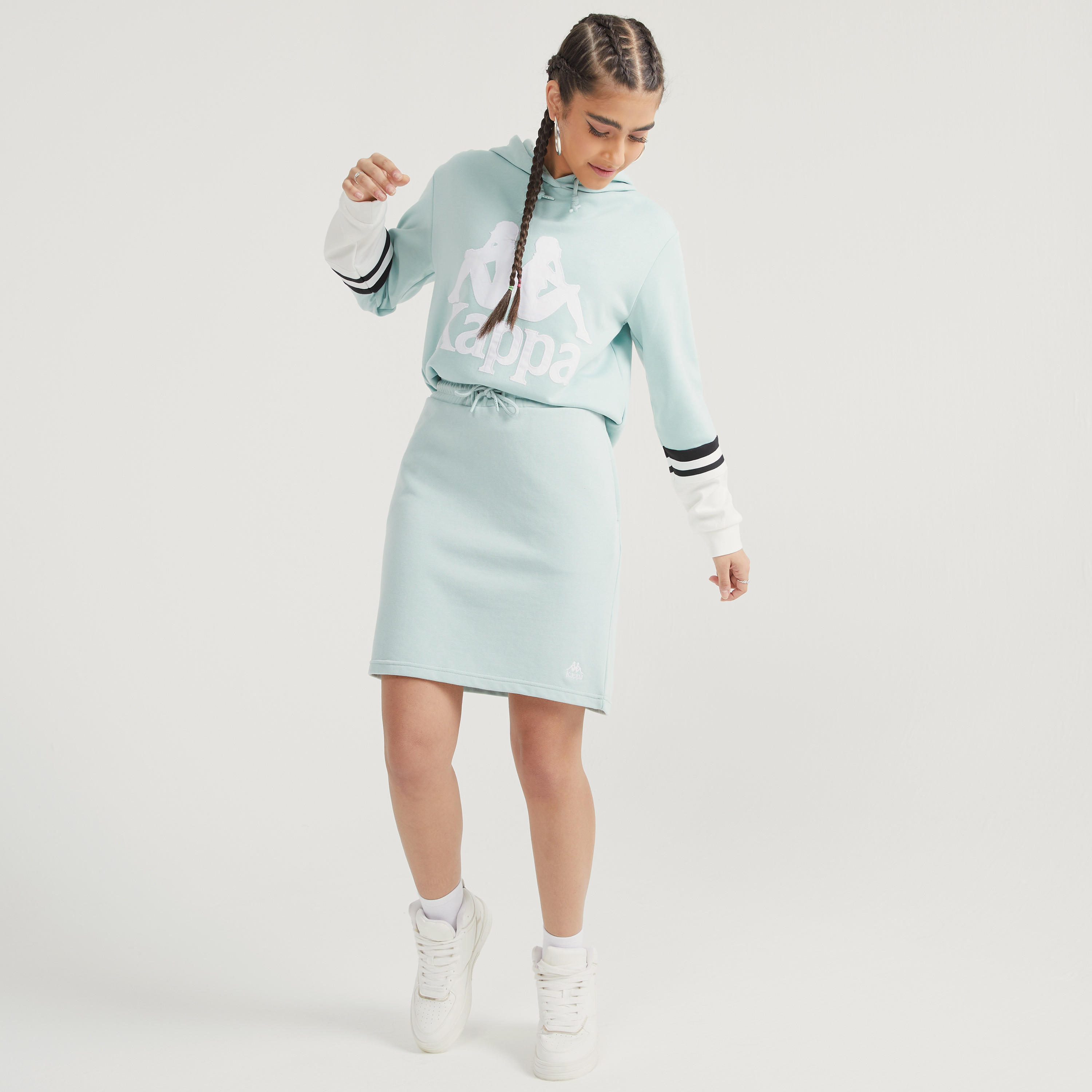 تنورة قصيرة سادة برباط إغلاق وجيوب من كابا-women-clothing-skirts-image-13