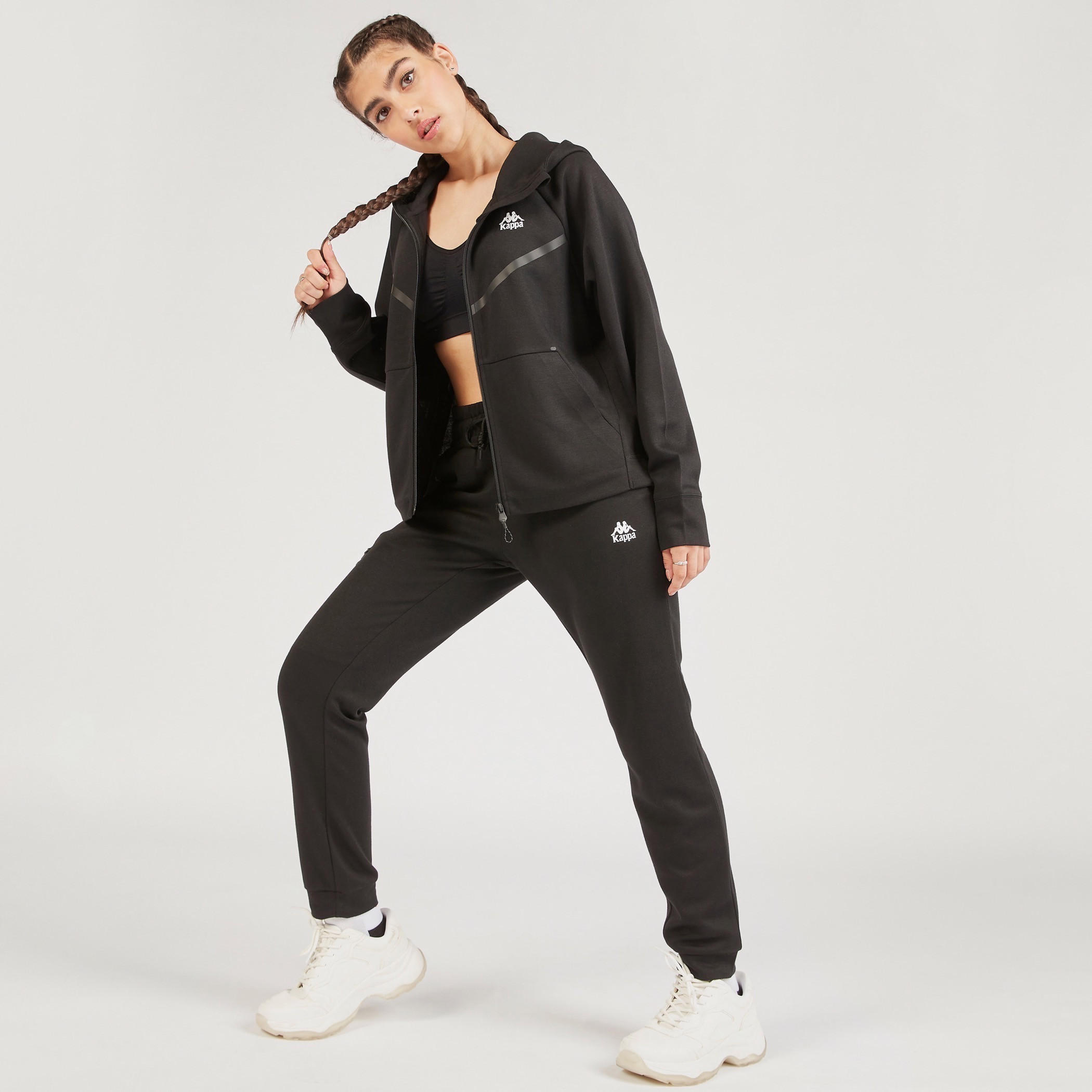 بنطلون رياضي سادة برباط إغلاق وجيوب من كابا-women-clothing-bottoms-joggers-image-2