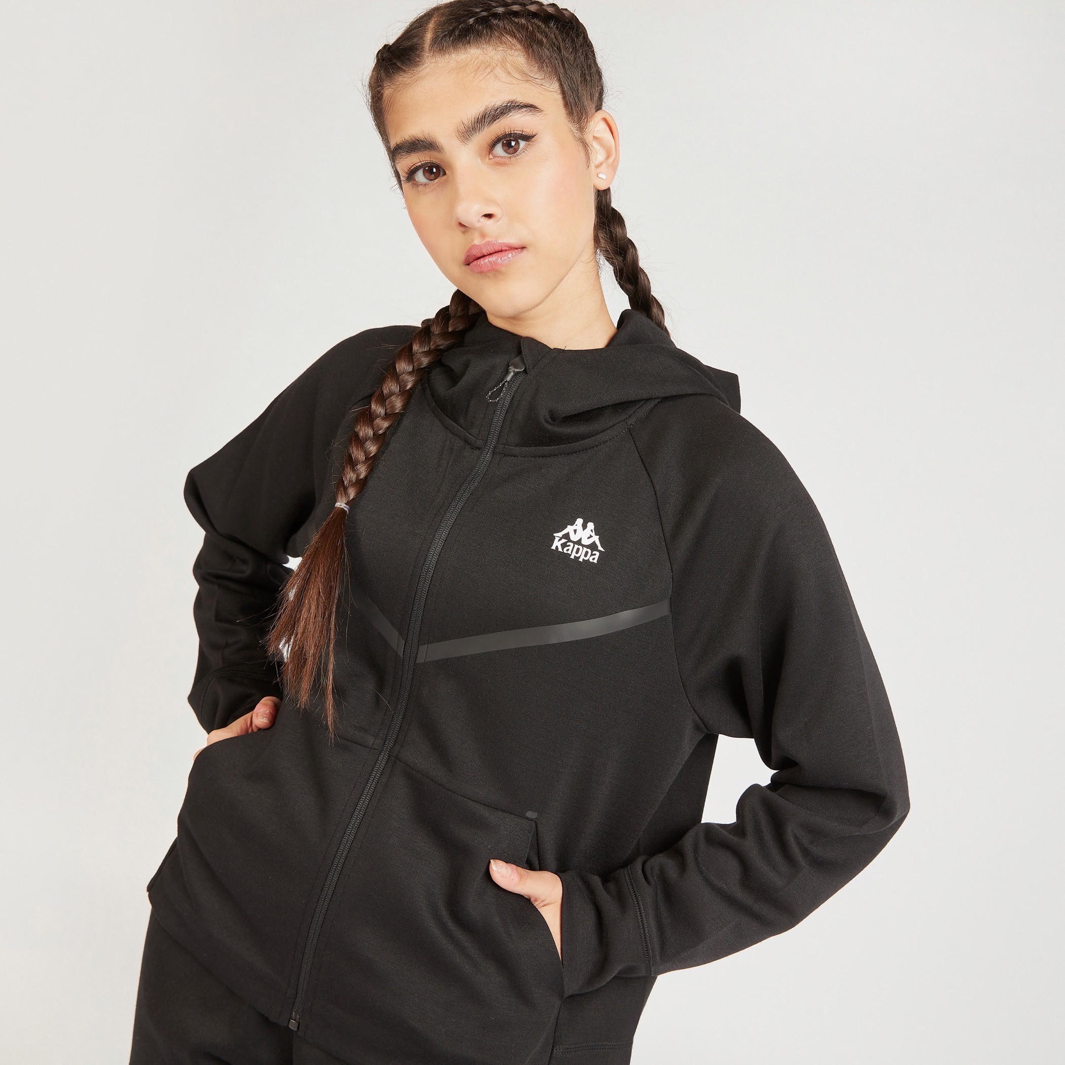 جاكيت سادة بسحّاب وقبّعة وأكمام طويلة وجيوب من كابا-women-clothing-sportswearandactivewear-coatsandjackets-jackets-image-4
