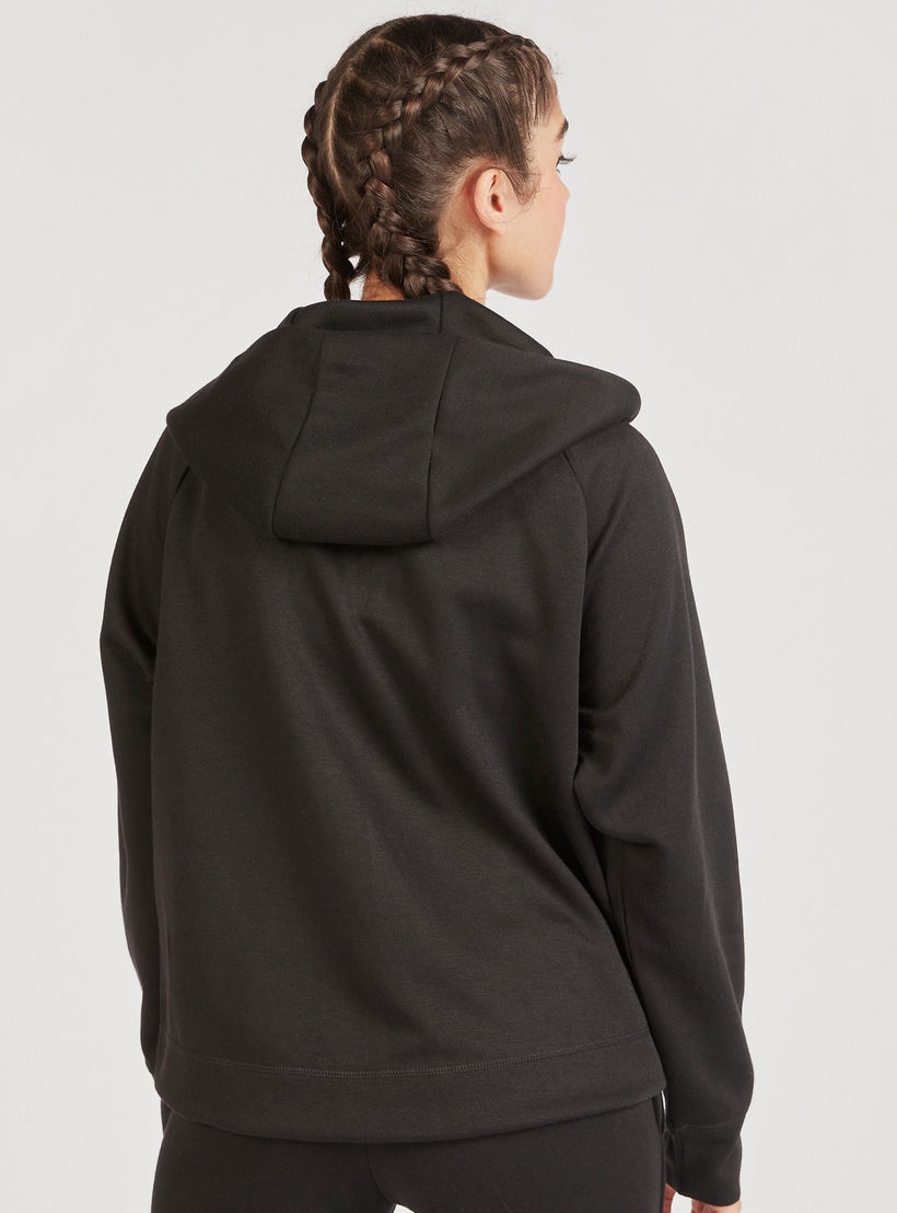 جاكيت سادة بسحّاب وقبّعة وأكمام طويلة وجيوب من كابا-women-clothing-sportswearandactivewear-coatsandjackets-jackets-image-2
