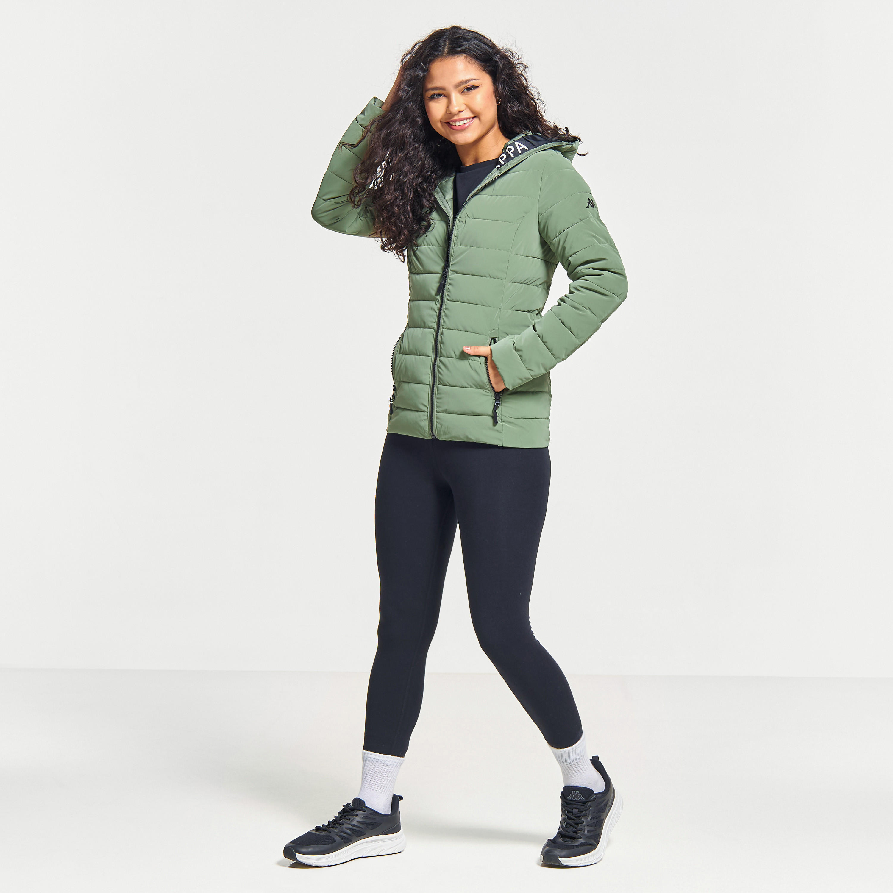 جاكيت منفوخ مبطن بسحاب وقبعة وأكمام طويلة من كابا-women-clothing-sportswearandactivewear-coatsandjackets-jackets-image-2