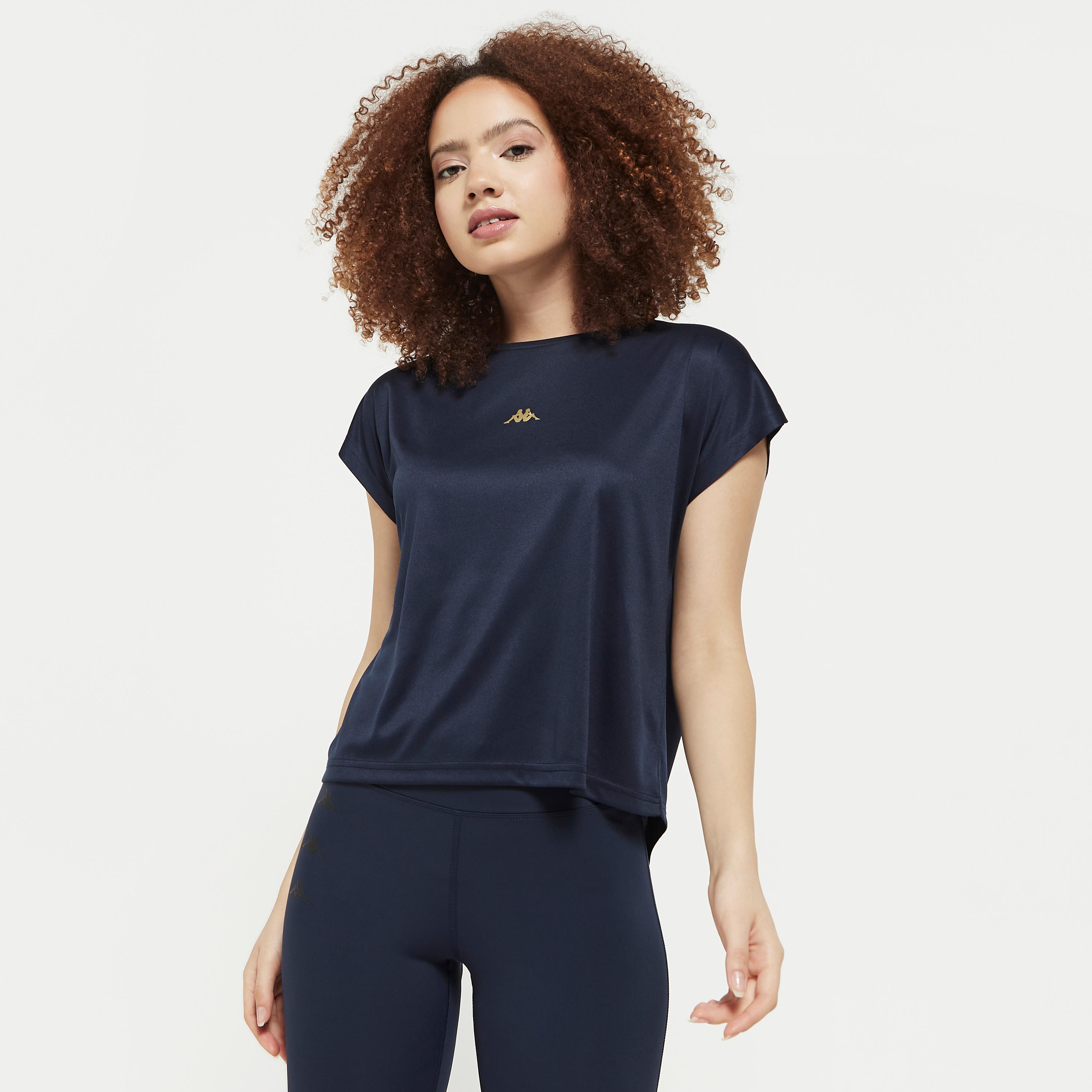تيشيرت بياقة ضيقة وأكمام كاب من كابا-women-clothing-sportswearandactivewear-tshirtsandvests-image-1