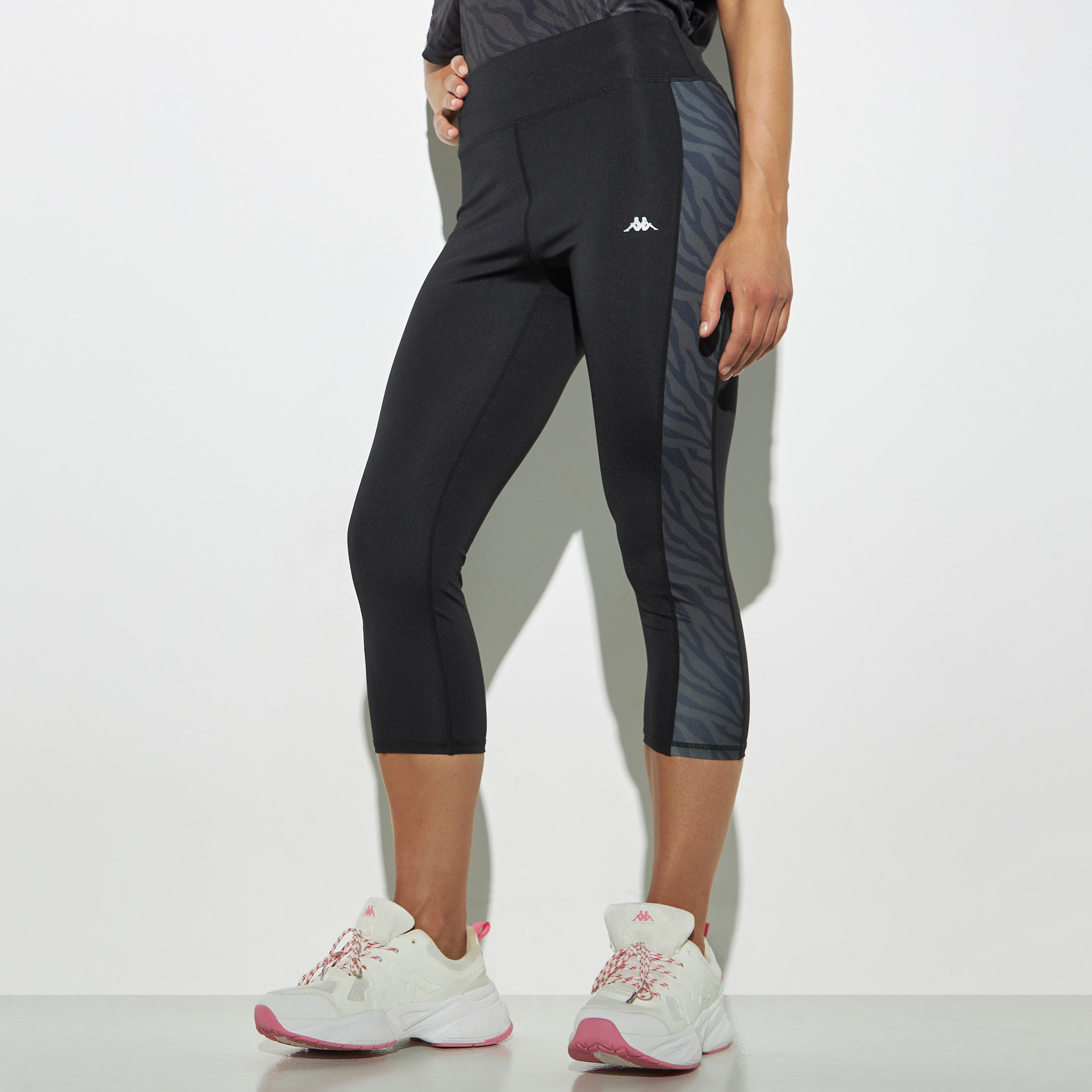 بنطلون ليقنز بخصر مطّاطي من كابا-women-clothing-bottoms-leggings-image-1