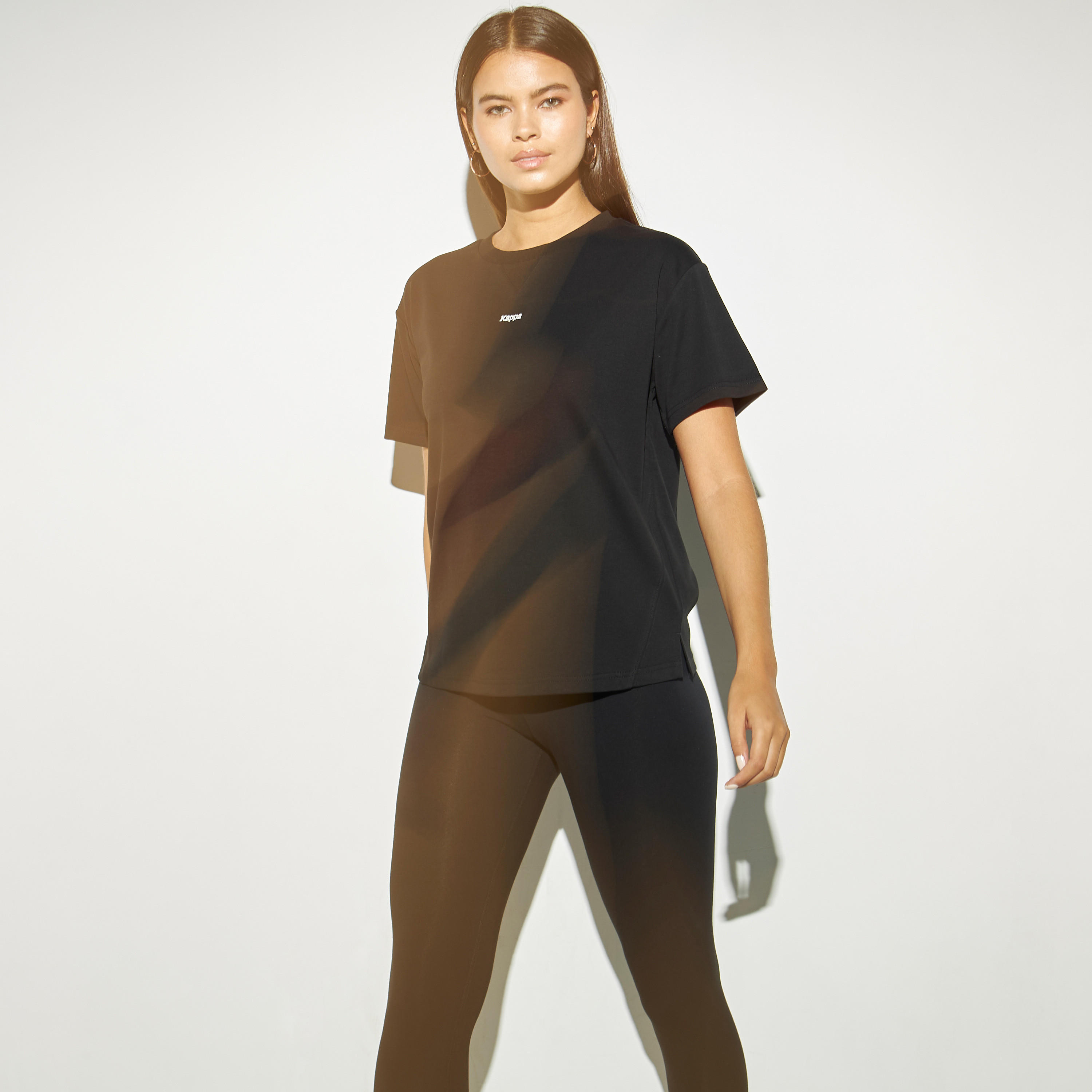 تيشيرت سادة بياقة مستديرة وأكمام قصيرة من كابا-women-clothing-sportswearandactivewear-tshirtsandvests-image-5