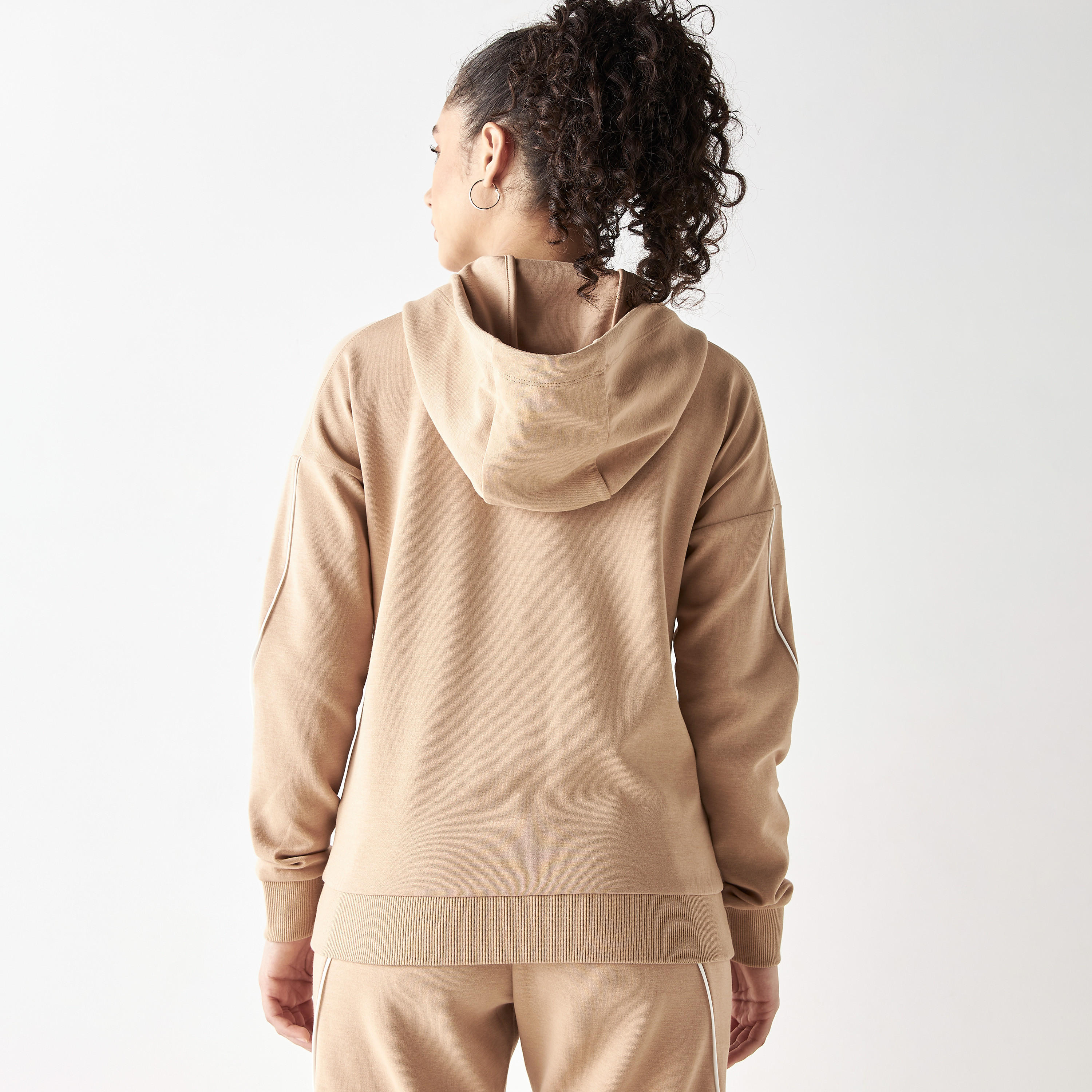هودي بسحاب وجيوب من كابا-women-clothing-sportswearandactivewear-coatsandjackets-jackets-image-2