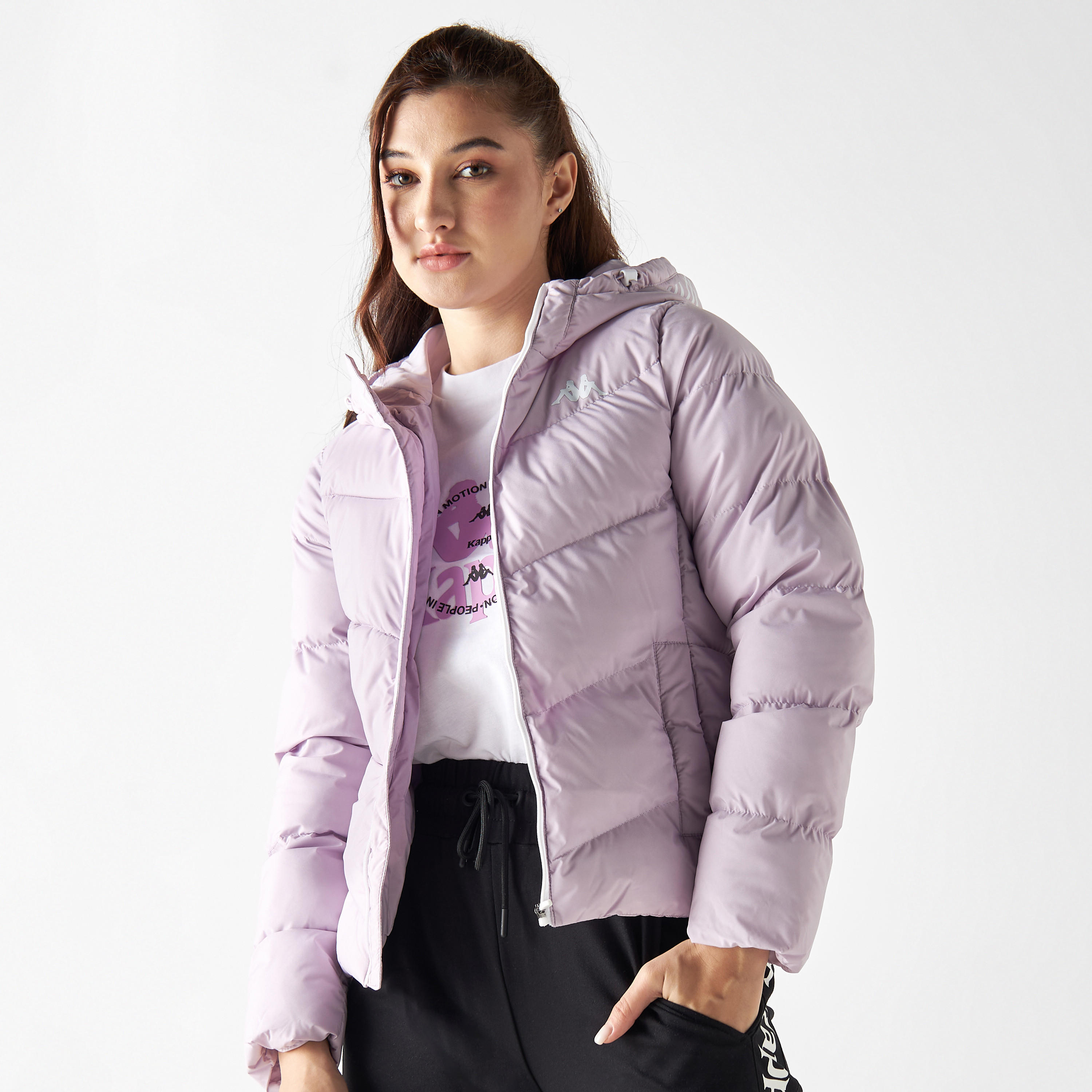 جاكيت منفوخ مزين بقبّعة وأكمام طويلة من كابا-women-clothing-sportswearandactivewear-coatsandjackets-jackets-image-1