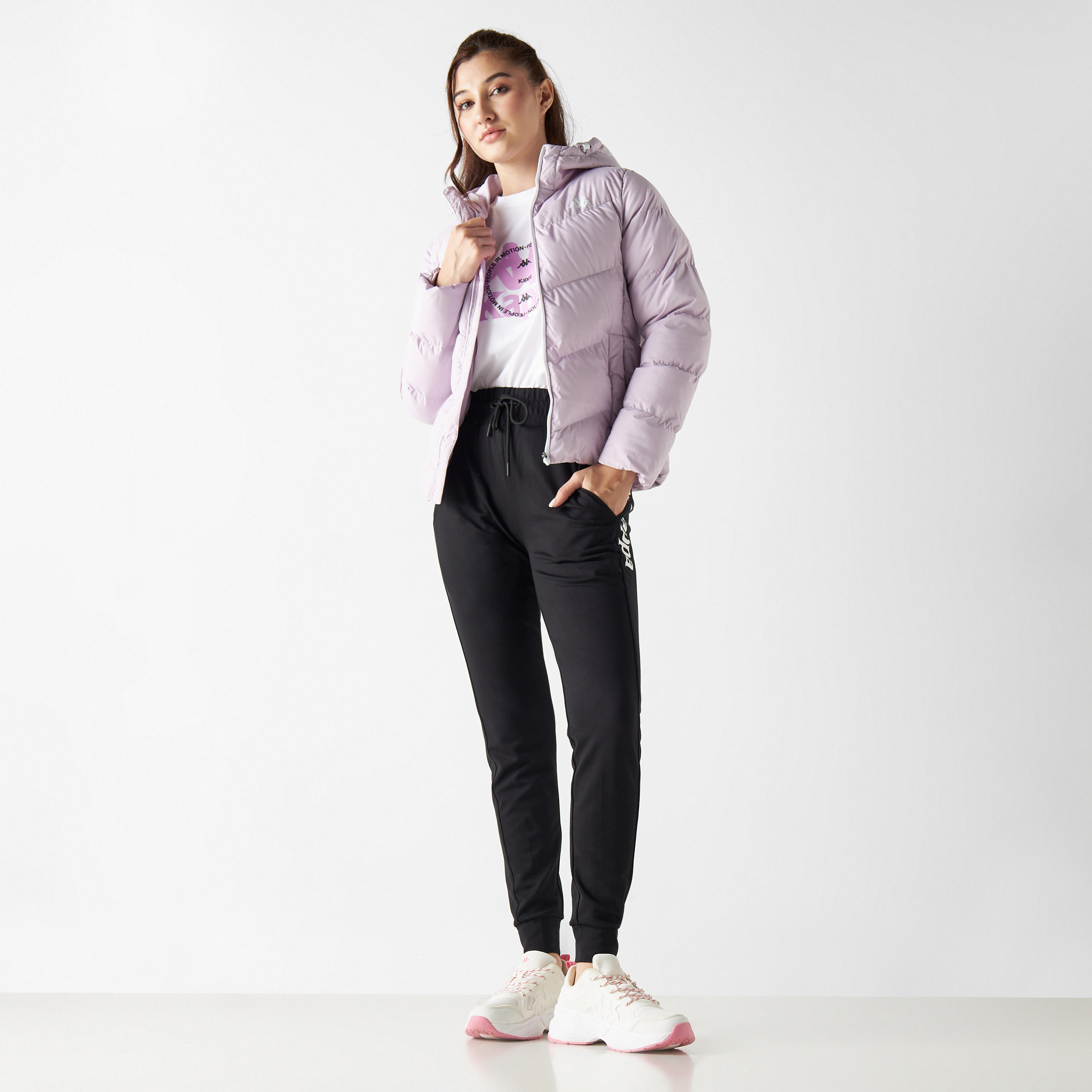 جاكيت منفوخ مزين بقبّعة وأكمام طويلة من كابا-women-clothing-sportswearandactivewear-coatsandjackets-jackets-image-2
