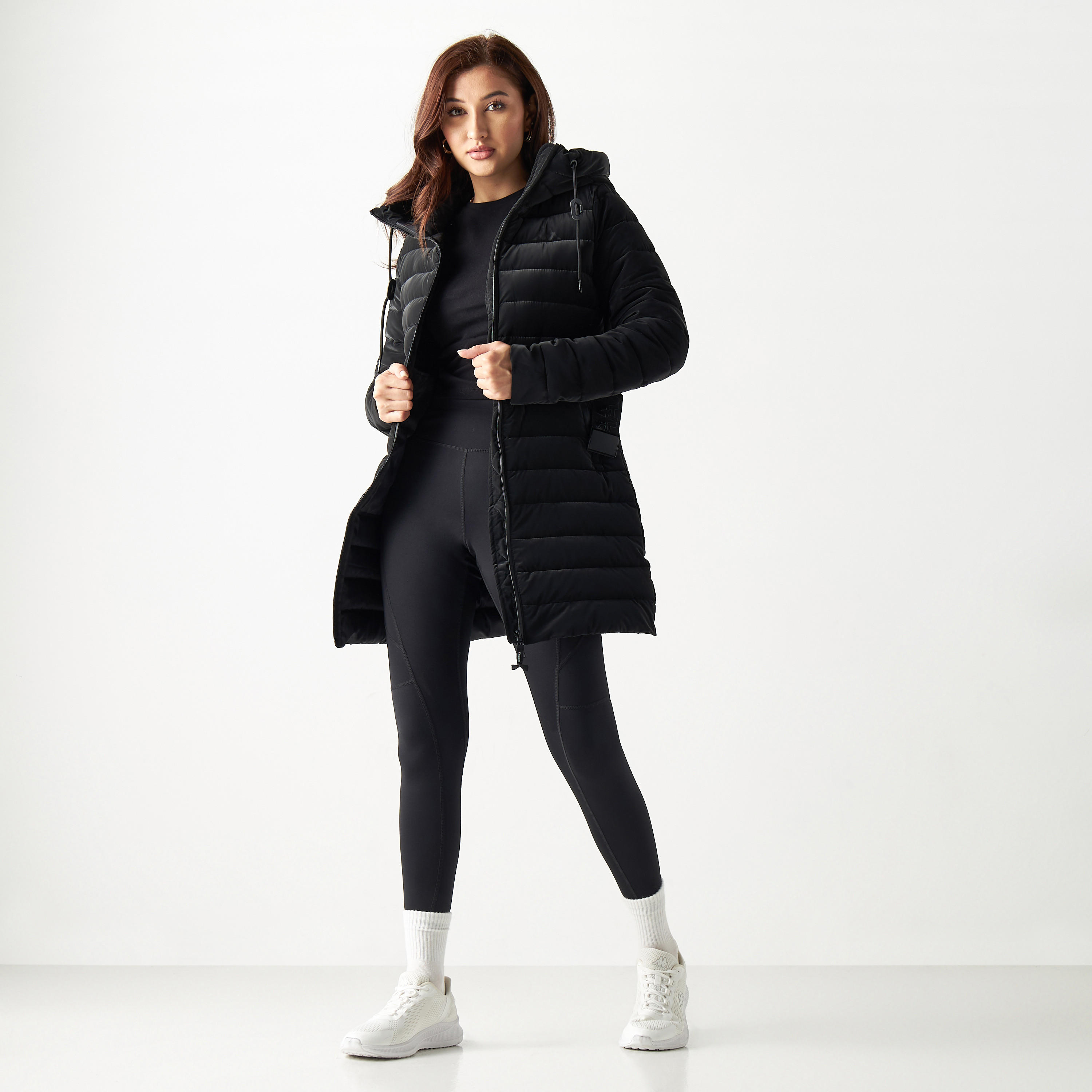 جاكيت طويل بسحّاب وقبّعة وحزام من كابا-women-clothing-sportswearandactivewear-coatsandjackets-jackets-image-2
