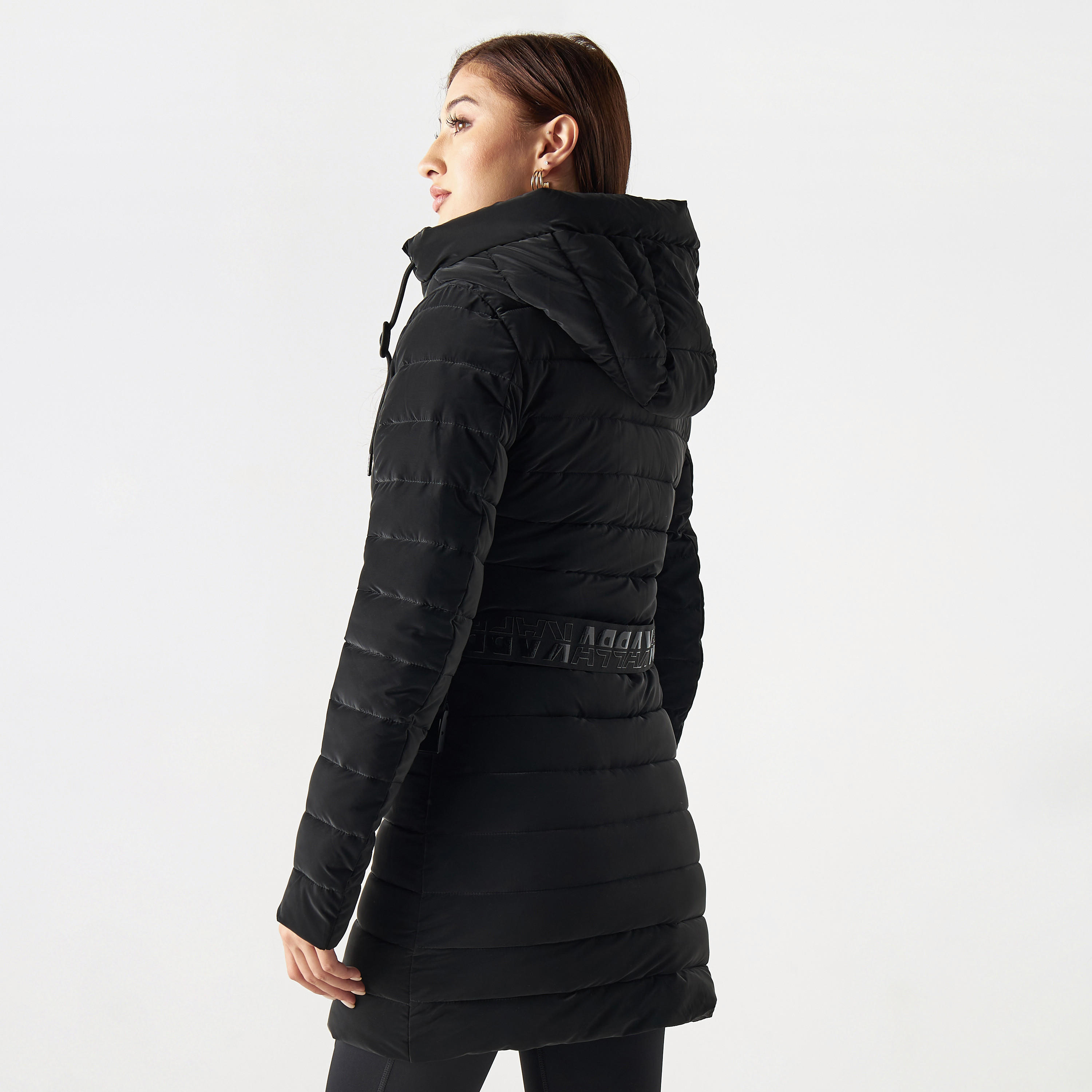 جاكيت طويل بسحّاب وقبّعة وحزام من كابا-women-clothing-sportswearandactivewear-coatsandjackets-jackets-image-3