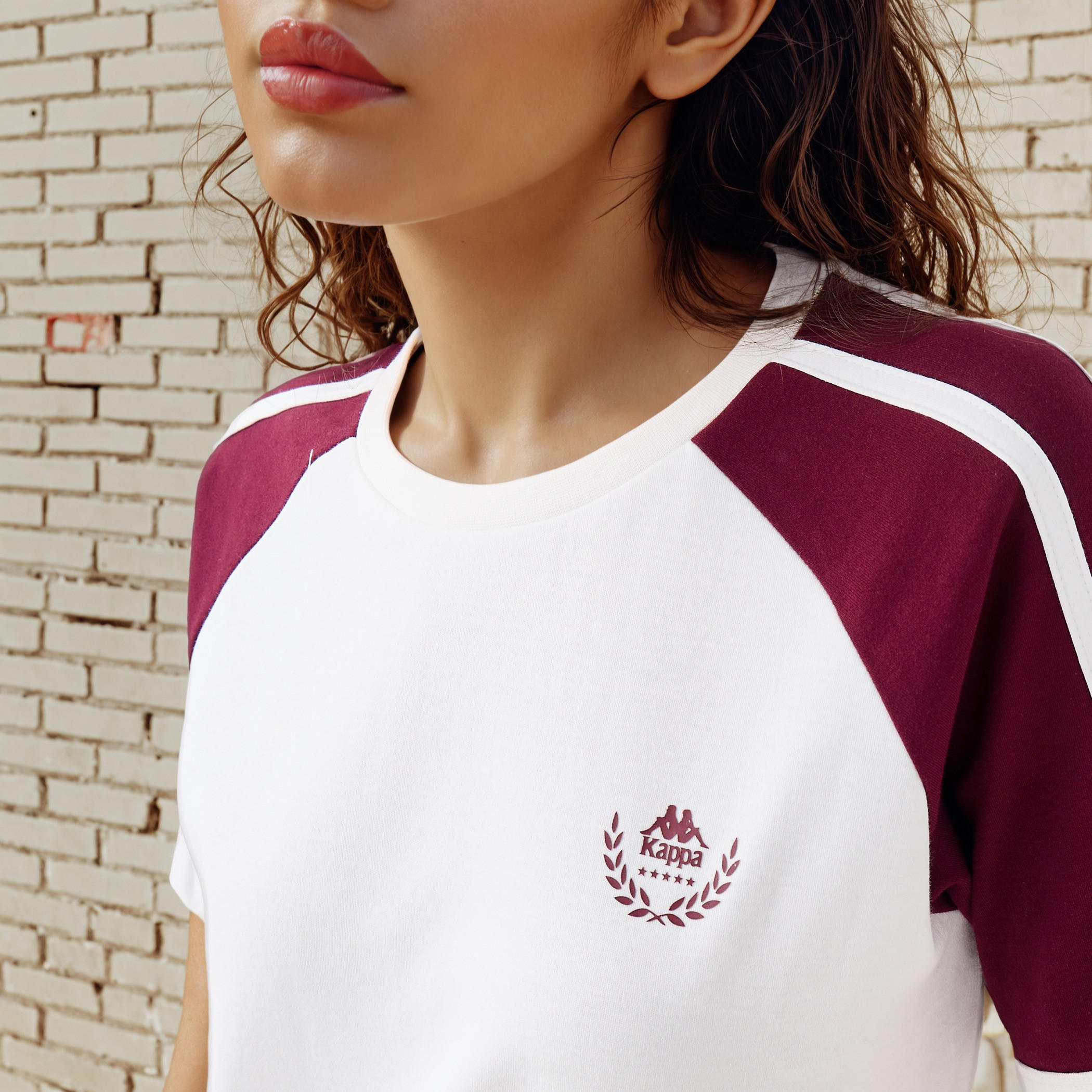 Kappa Logo Print Raglan Sleeves T-shirt-women-clothing-tshirts-image-4