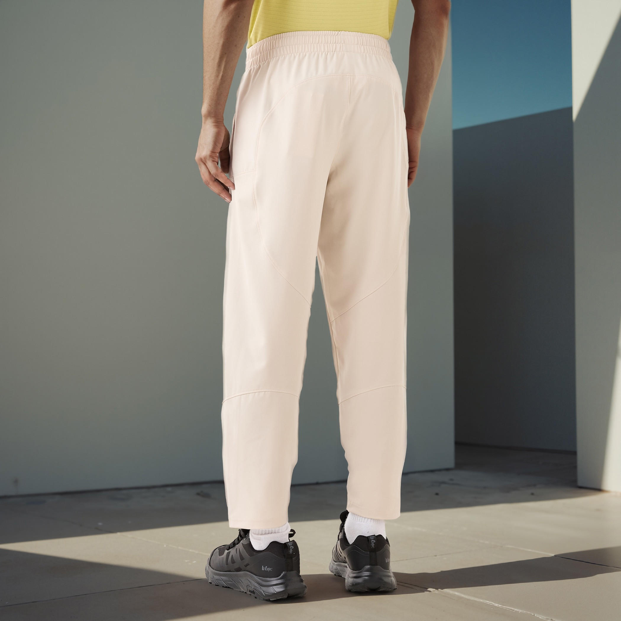 بنطلون رياضي بتفاصيل متباينة من كابا-women-clothing-bottoms-joggers-image-3