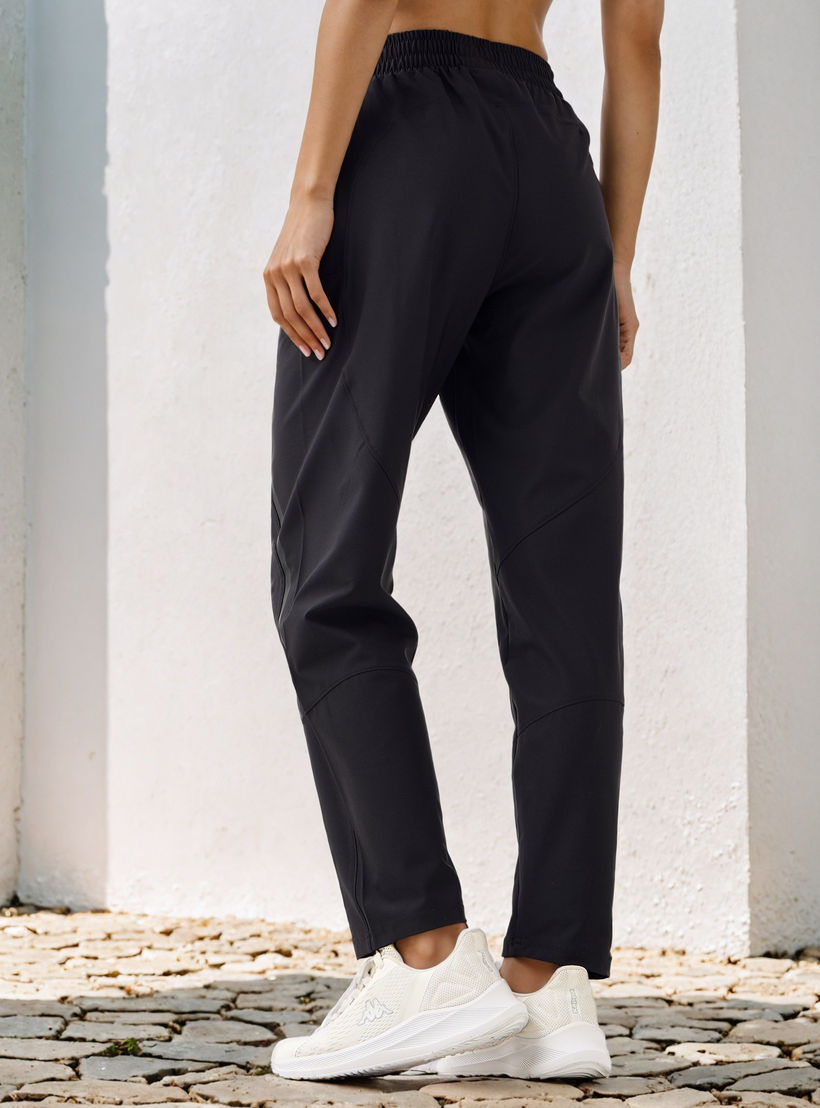 بنطلون بتفاصيل شعار مع جيوب من كابا-women-clothing-bottoms-joggers-image-3