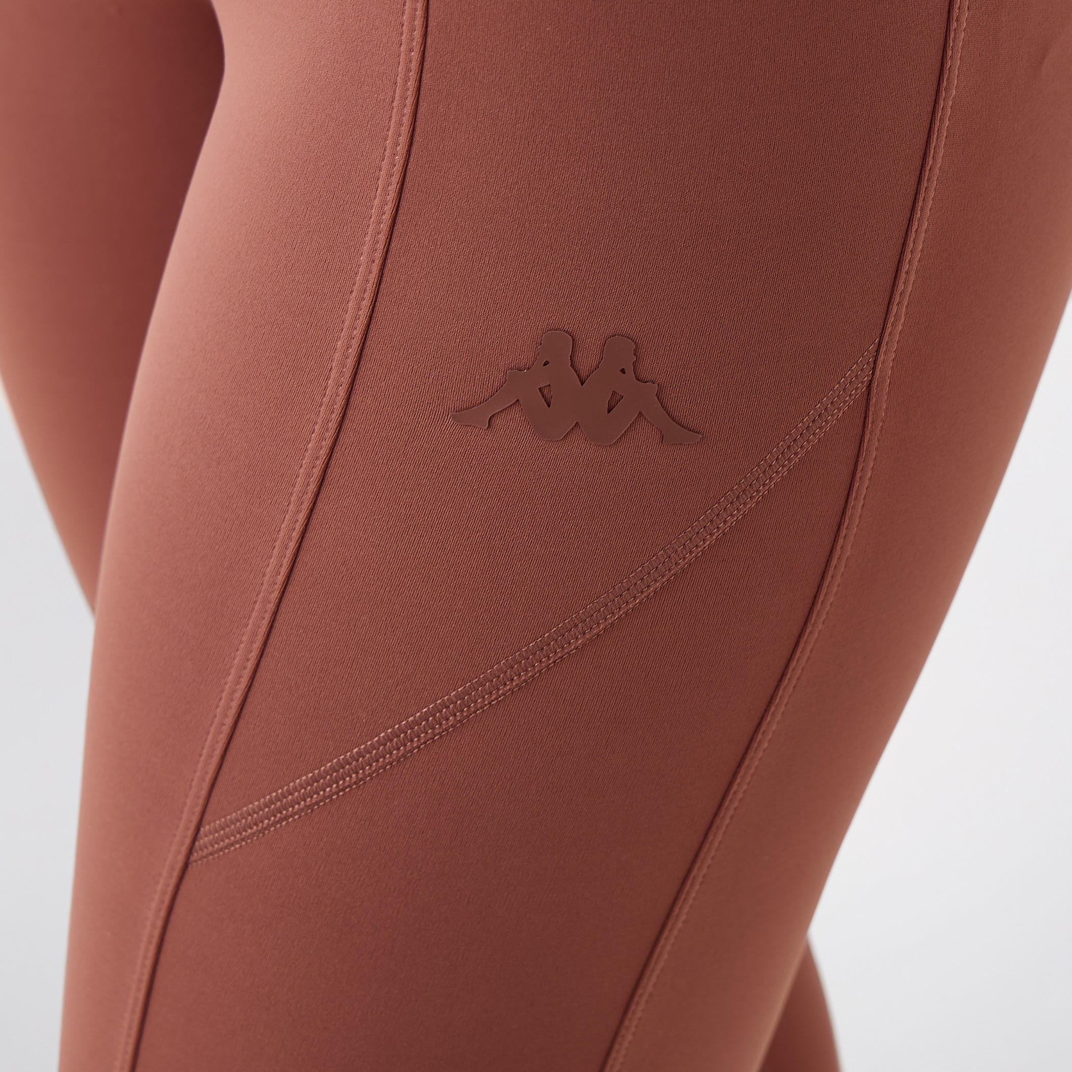 بنطلون ليقنز بجيب من كابا-sports-women-clothing-activewearleggings-image-5