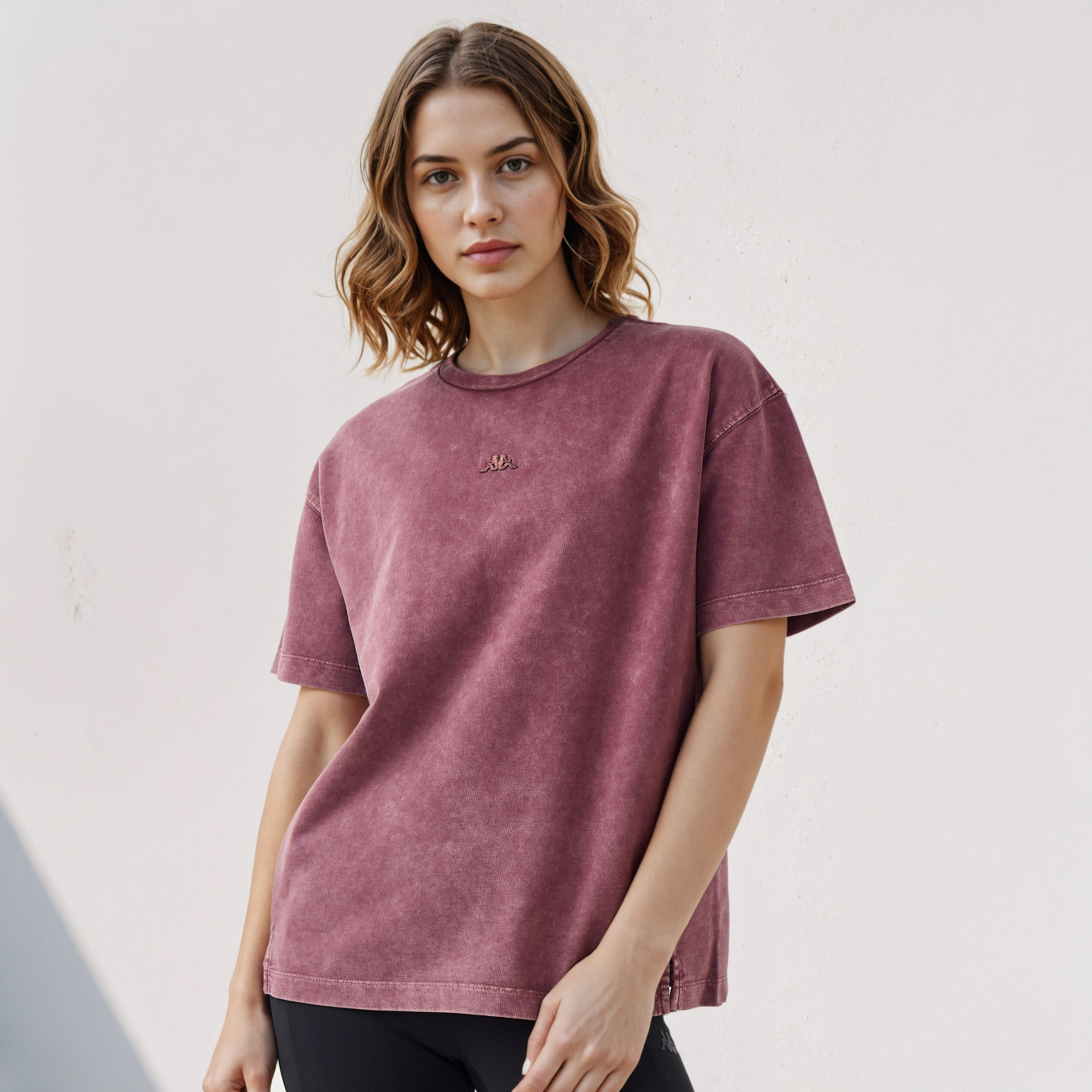 تيشيرت بتفاصيل بارزة من كابا-women-clothing-tshirts-image-1