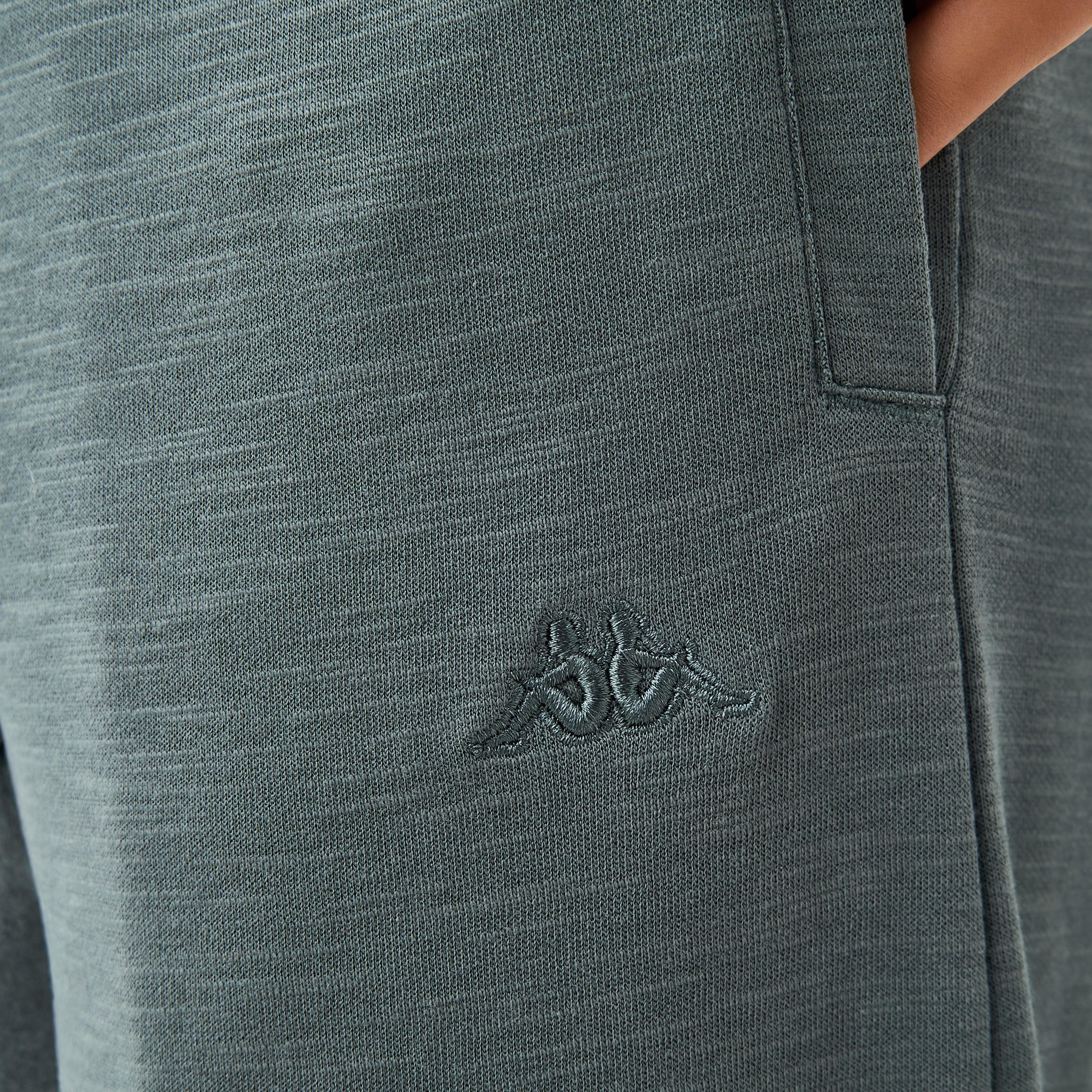 بنطلون رياضي بقصّة عادية ورباط إغلاق وجيوب من كابا-women-clothing-bottoms-joggers-image-1