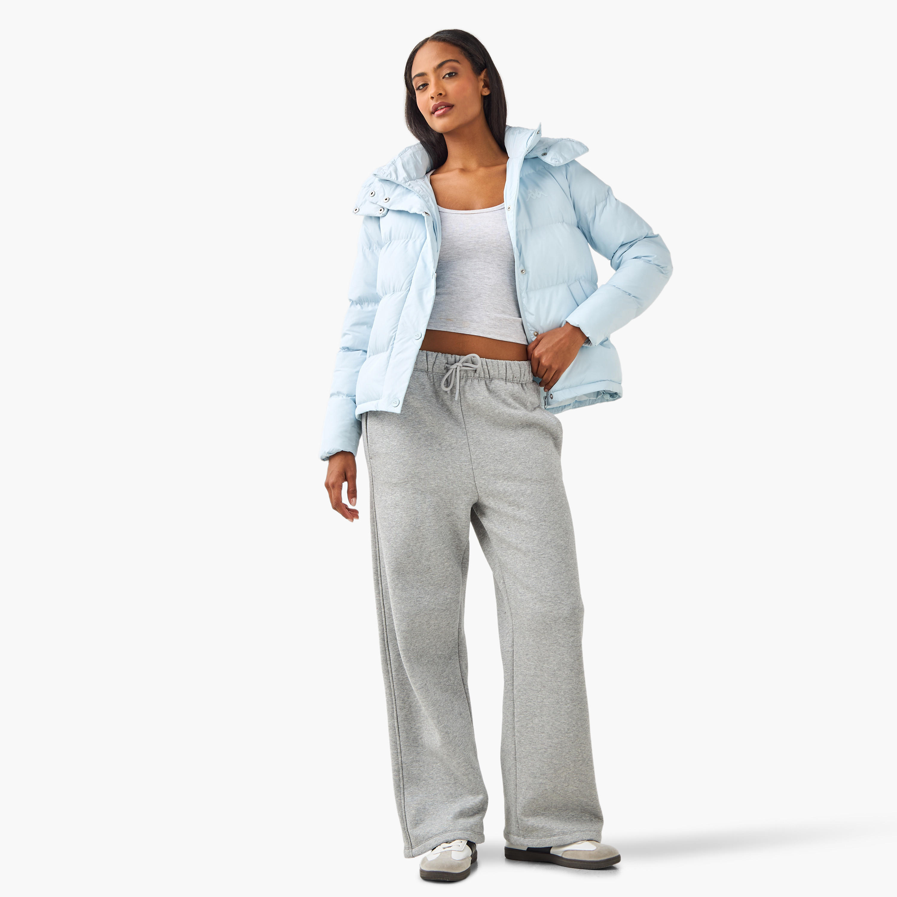 جاكيت نفخ بقبعة للنساء من كابا-women-clothing-sportswearandactivewear-coatsandjackets-jackets-image-2