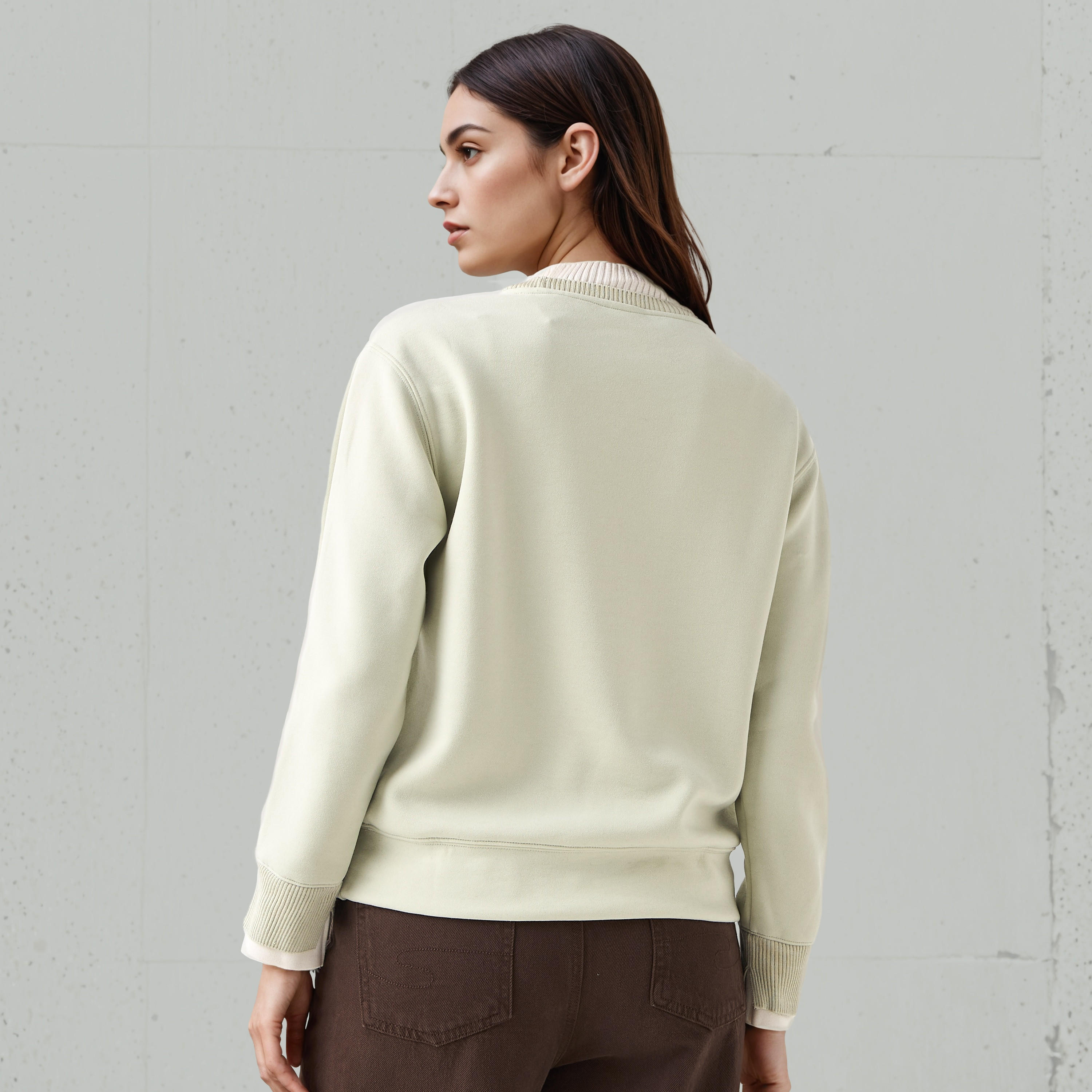 سويت شيرت مضلع مزدوج للنساء من كابا-women-clothing-sportswearandactivewear-hoodiesandsweatshirts-image-4