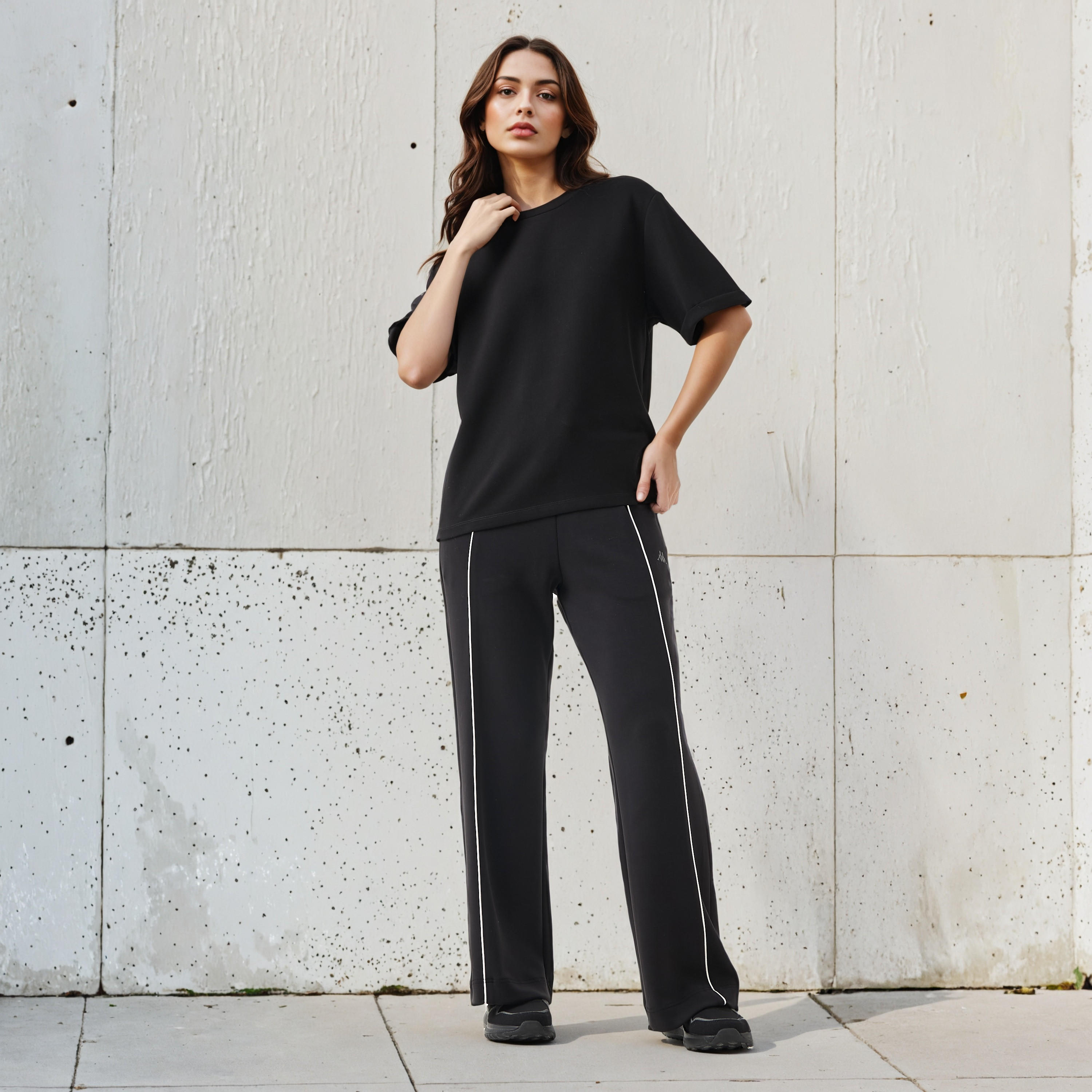تيشيرت قطن بقصة مريحة وطبعات استوائية من كابا-women-clothing-tshirts-image-2