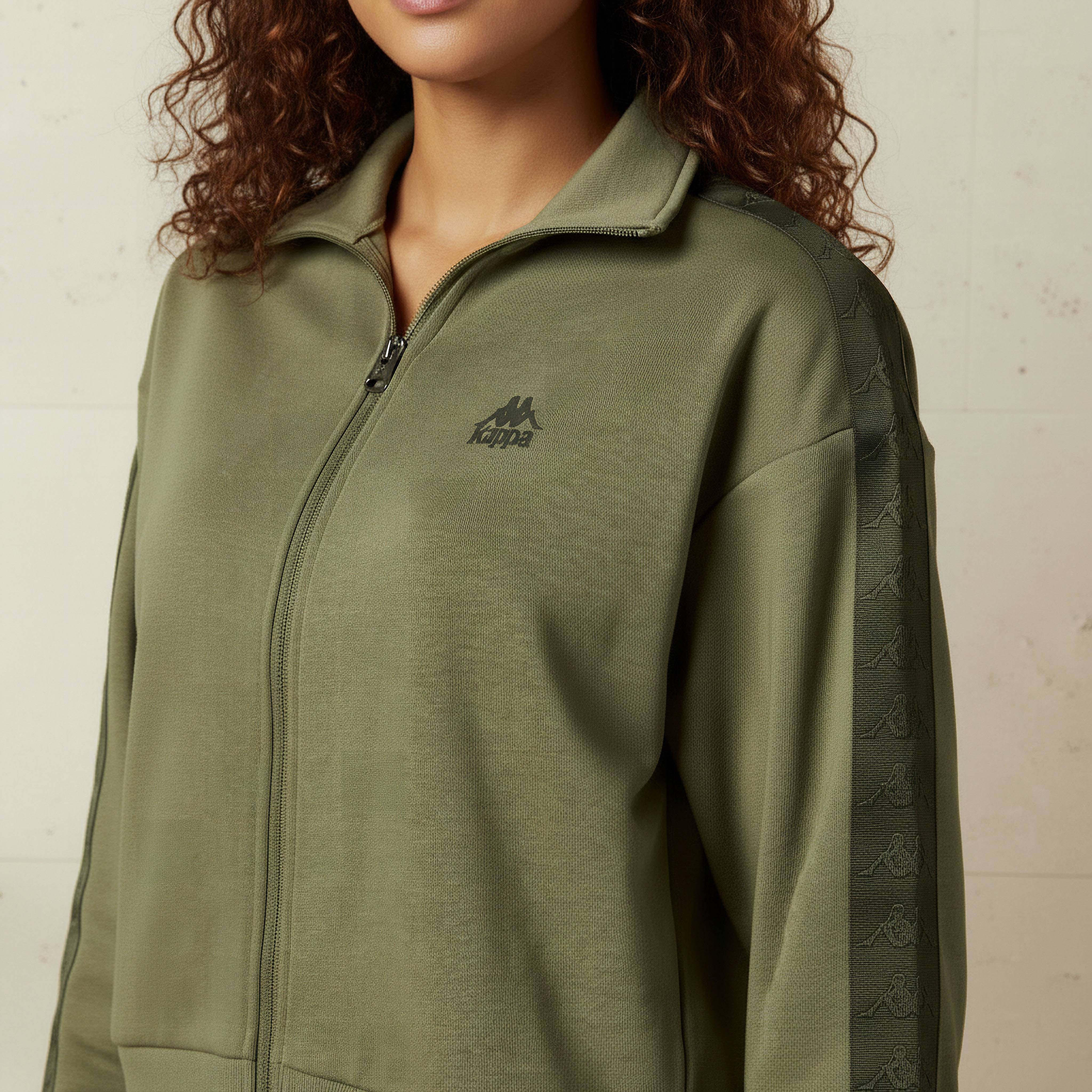 جاكيت بسحاب للنساء من كابا-women-clothing-coordsets-image-1