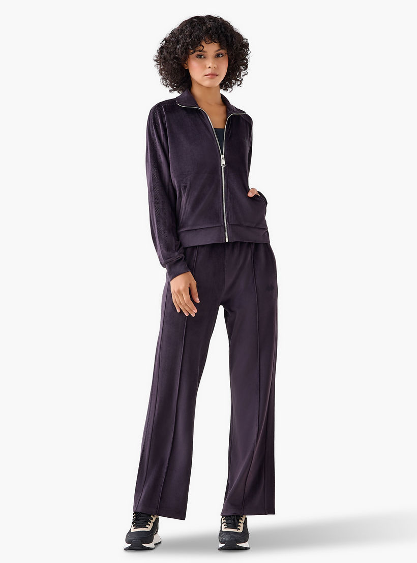 جاكيت مخملي مزين للنساء من كابا-women-clothing-coordsets-image-4