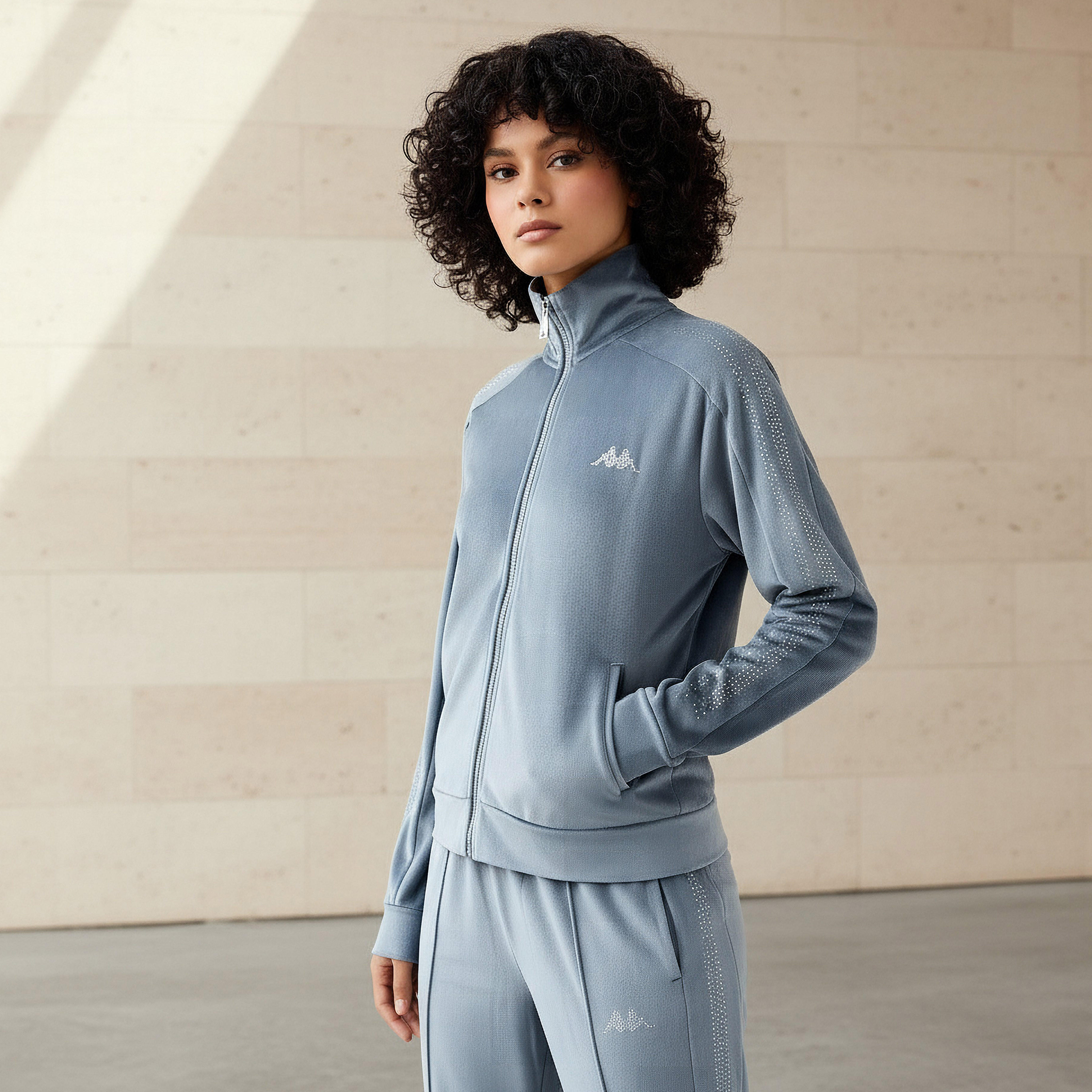 جاكيت مخملي مزين للنساء من كابا-women-clothing-coordsets-image-5