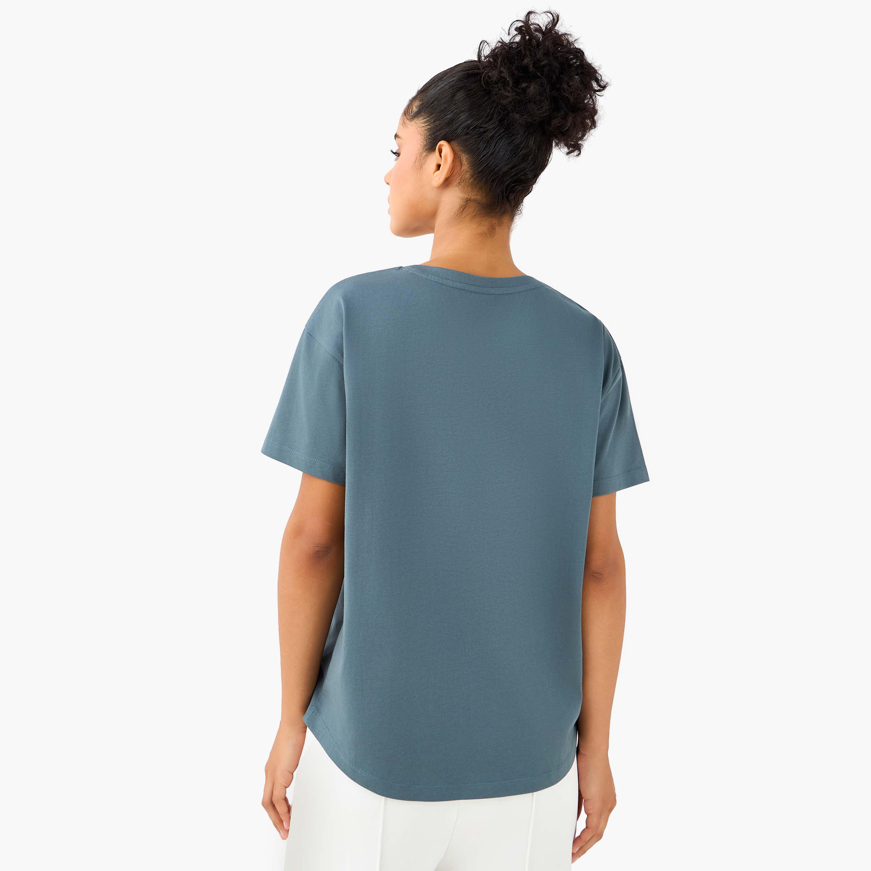 تيشيرت بياقة مستديرة للنساء من كابا-women-clothing-tshirts-image-3
