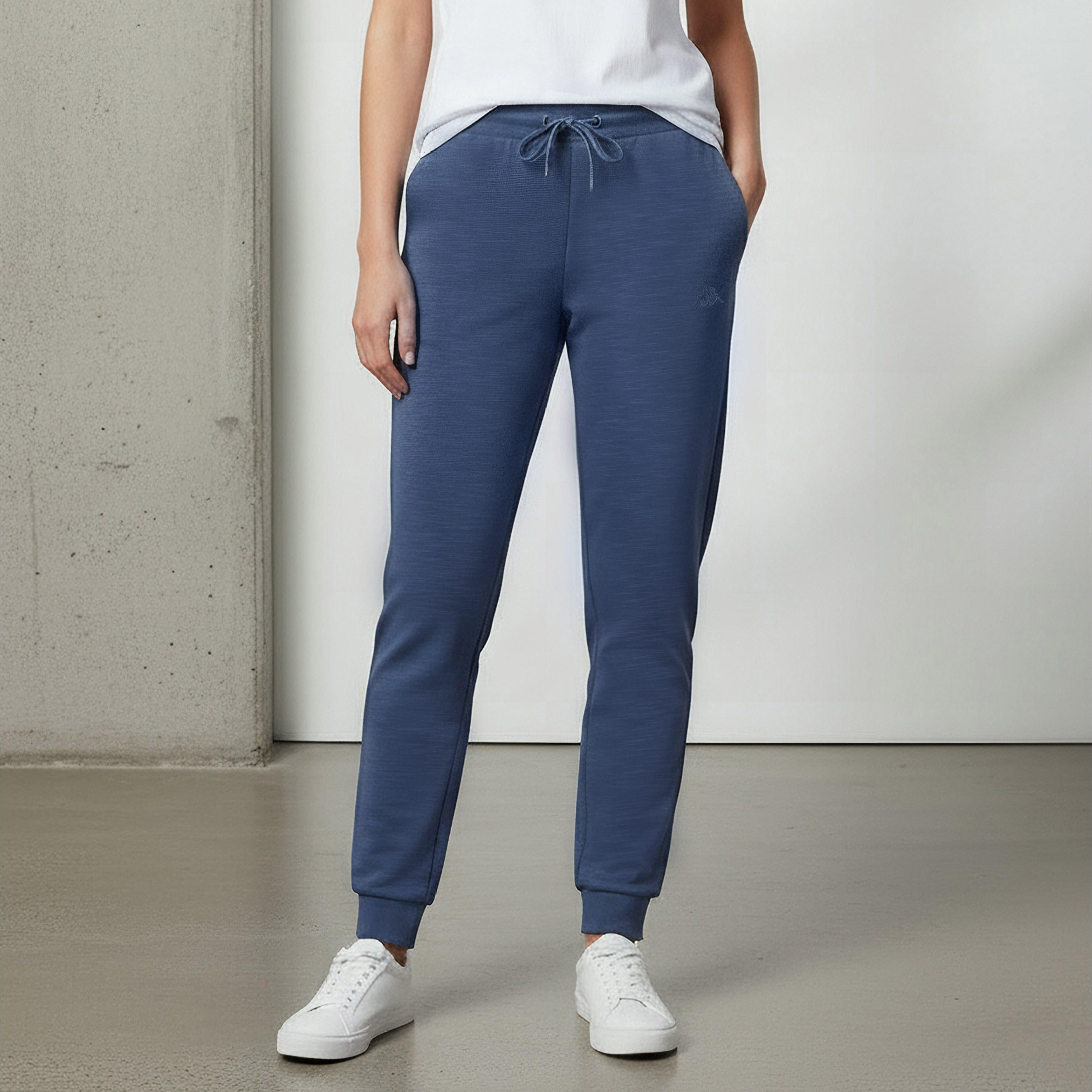 بنطلون رياضي بقصة عادية وجيوب وتطريز شعار من كابا-women-clothing-bottoms-joggers-image-1