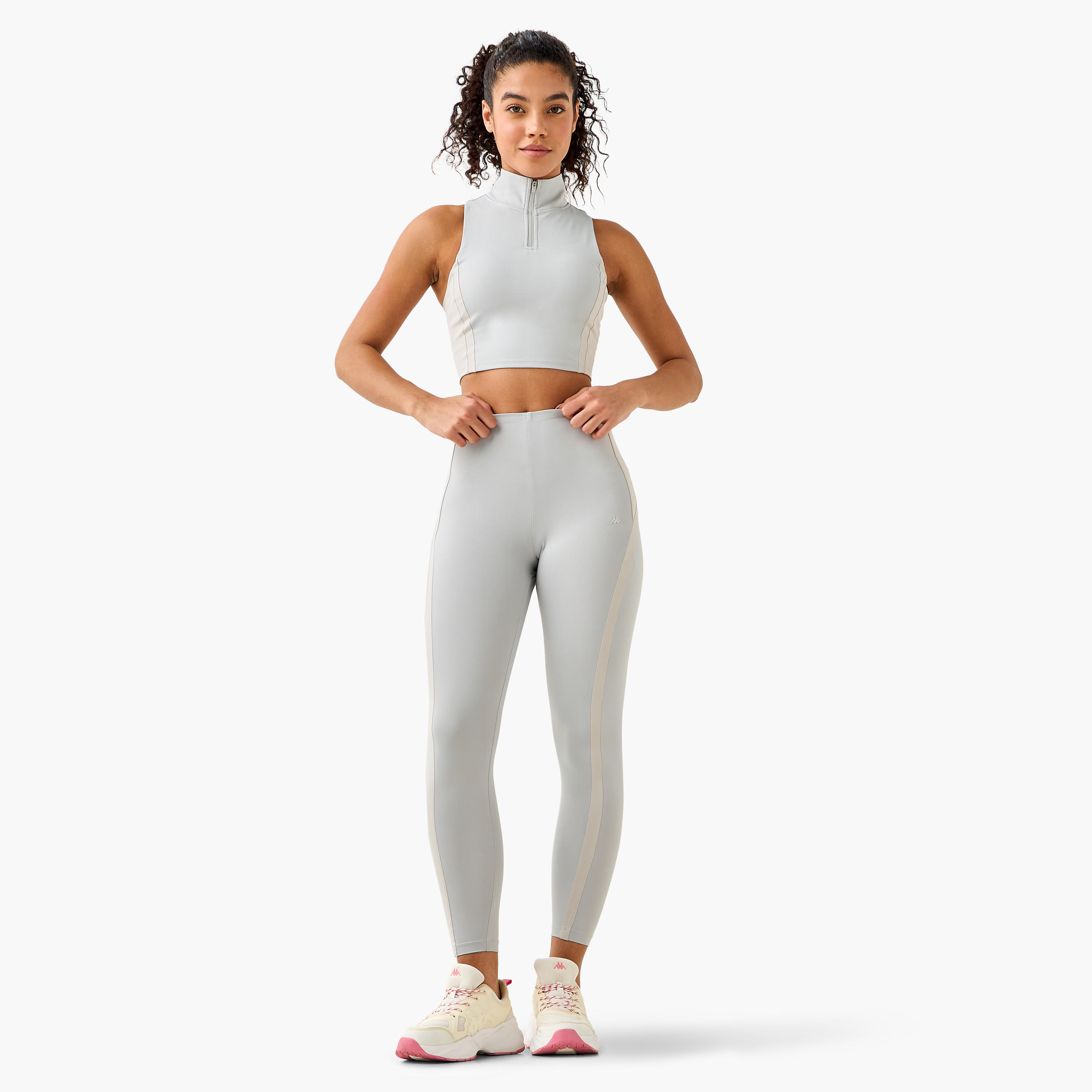 صدرية رياضية بياقة عالية للنساء من كابا-women-clothing-coordsets-image-3