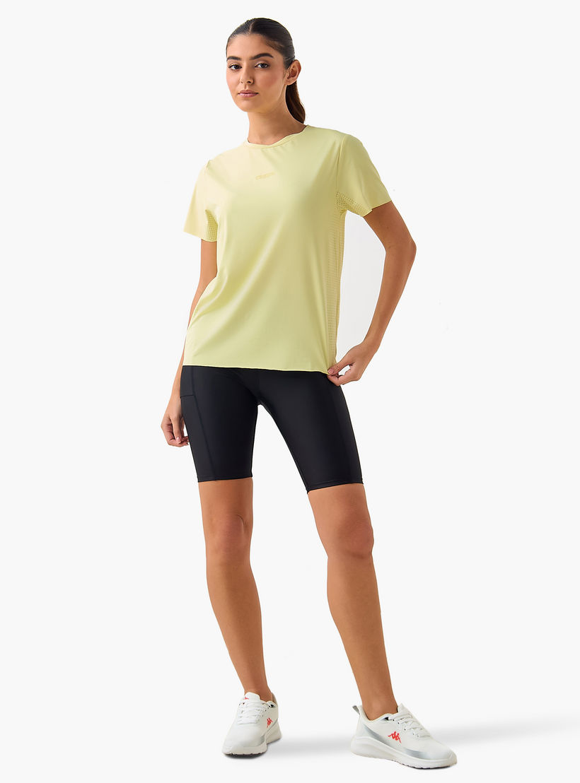 تيشيرت رياضي مثقب لايت للنساء من كابا-women-clothing-tshirts-image-4