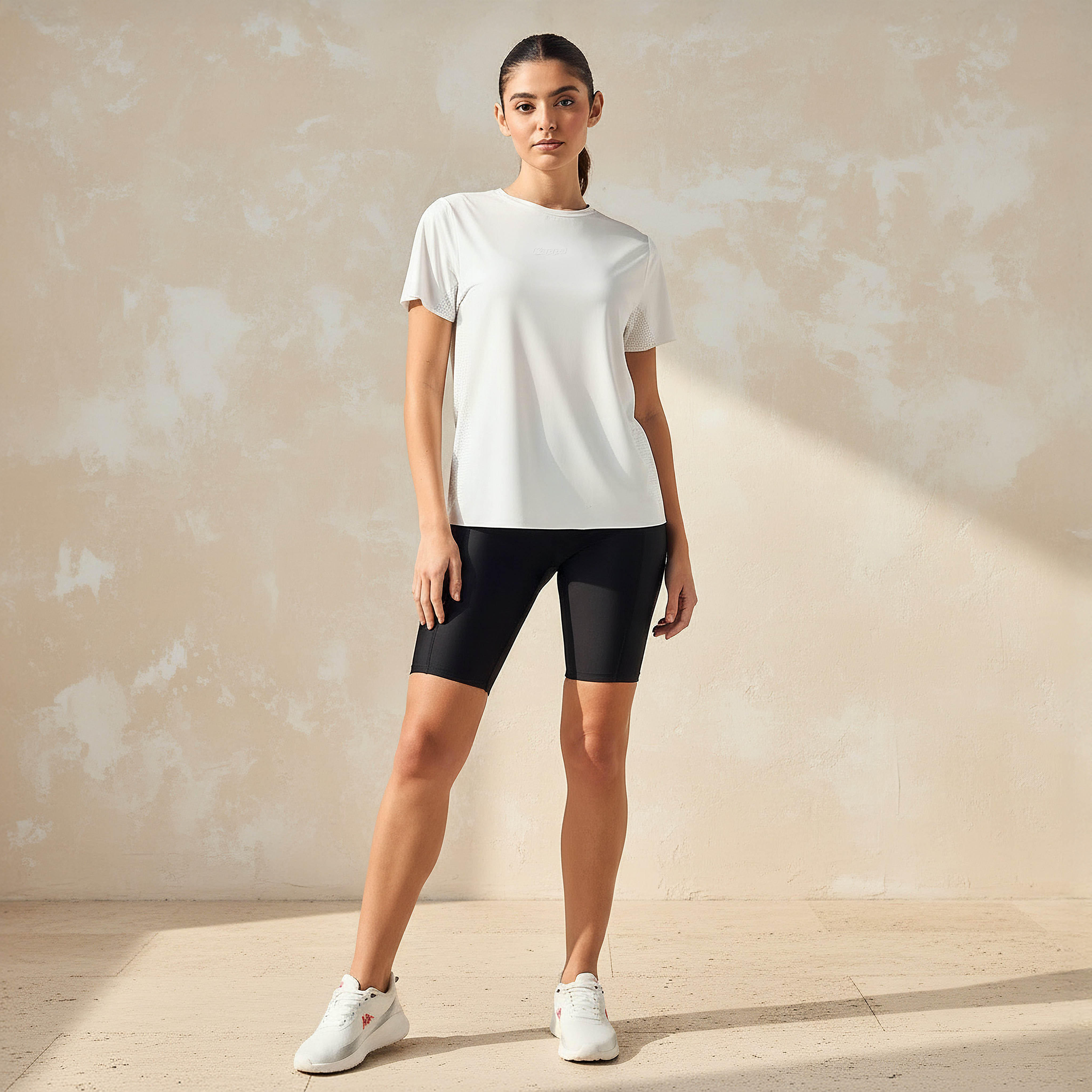 تيشيرت رياضي مثقب لايت للنساء من كابا-women-clothing-tshirts-image-2