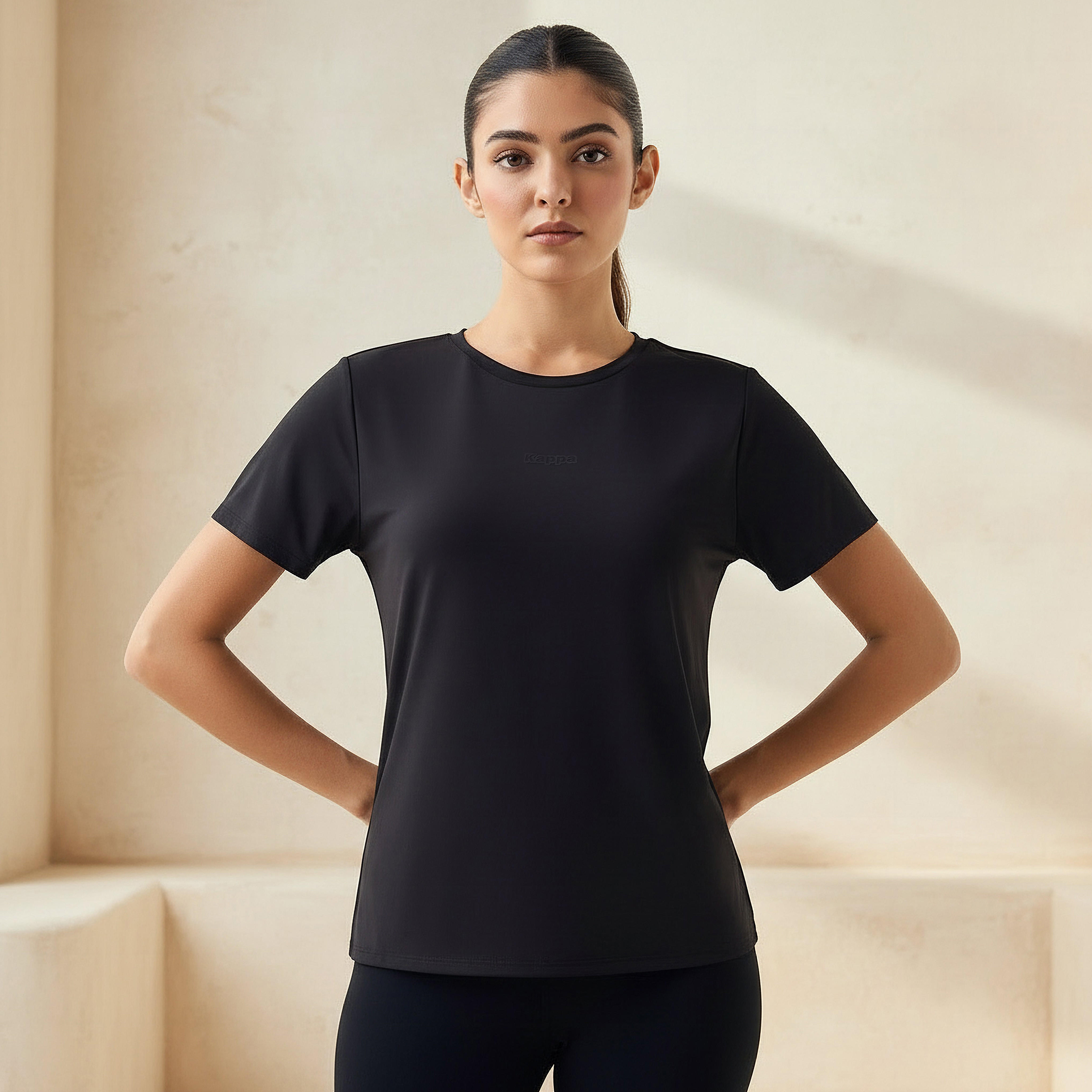 تيشيرت رياضي مثقب لايت للنساء من كابا-women-clothing-tshirts-image-6
