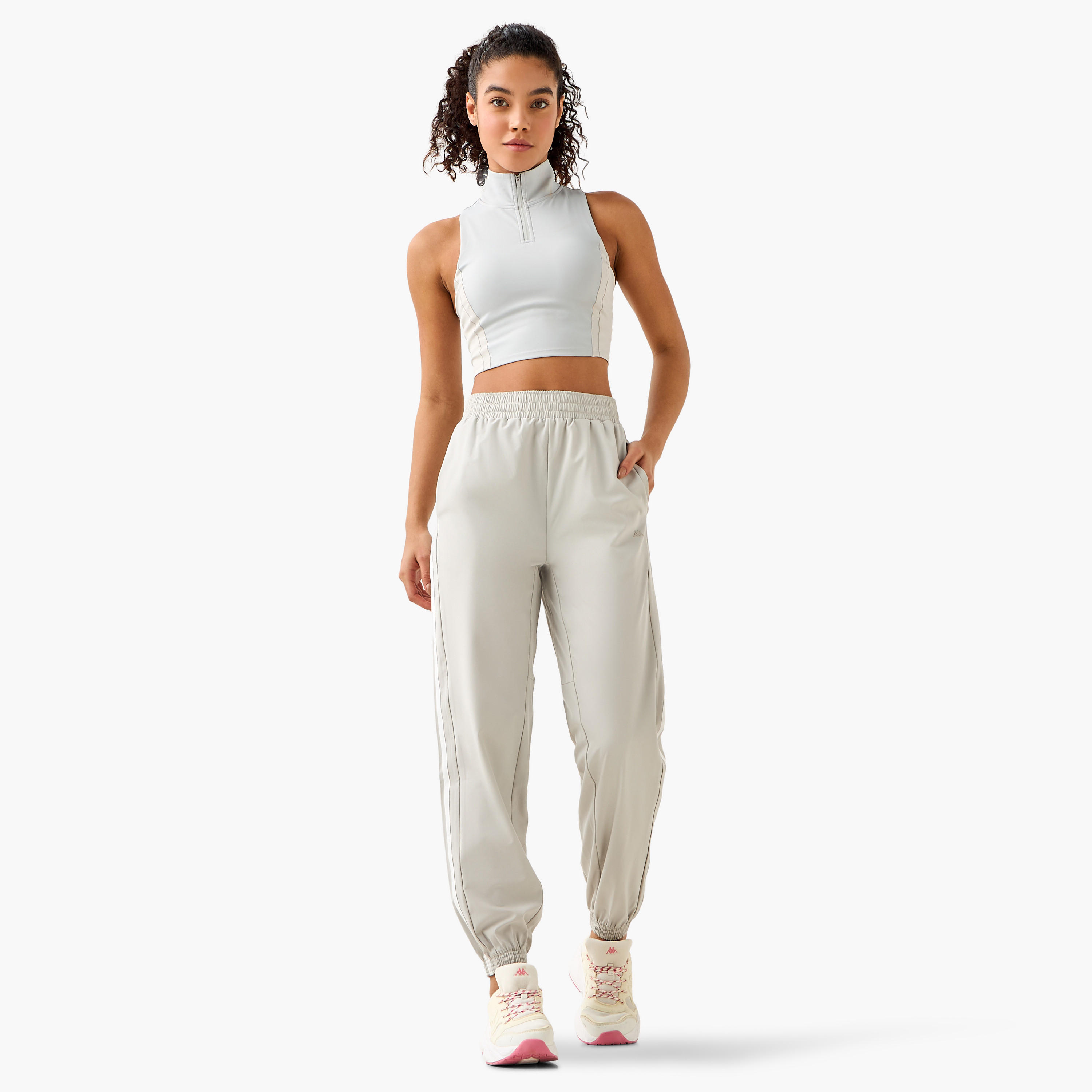 بنطلون رياضي بتفاصيل شريط للنساء من كابا-women-clothing-bottoms-joggers-image-3