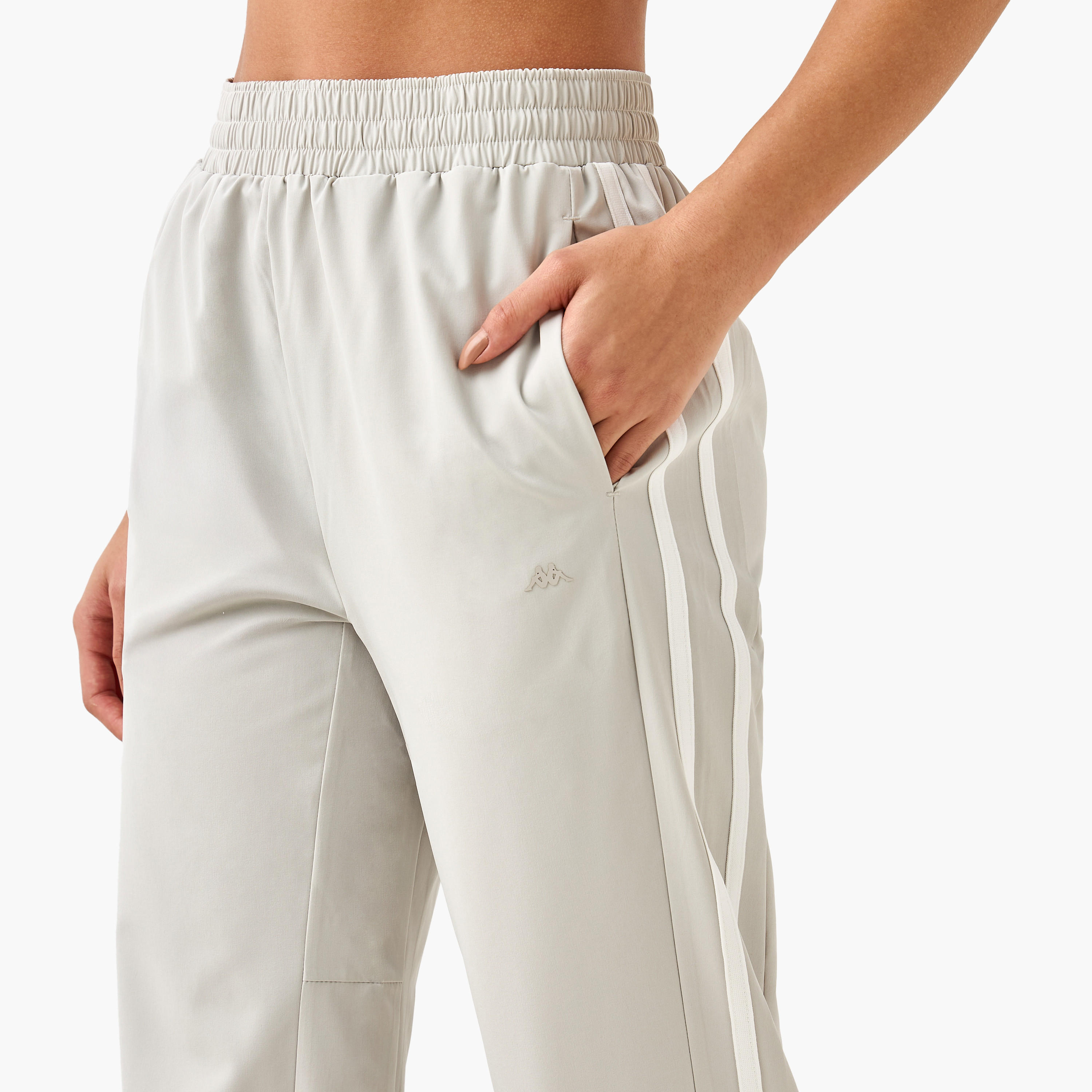 بنطلون رياضي بتفاصيل شريط للنساء من كابا-women-clothing-bottoms-joggers-image-5