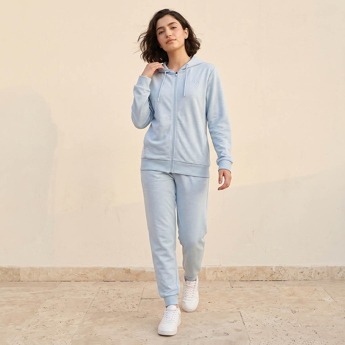 هودي نسائي بسحاب وتصميم عصري مريح من كابا-sports-women-clothing-hoodiesandsweatshirts-image-3