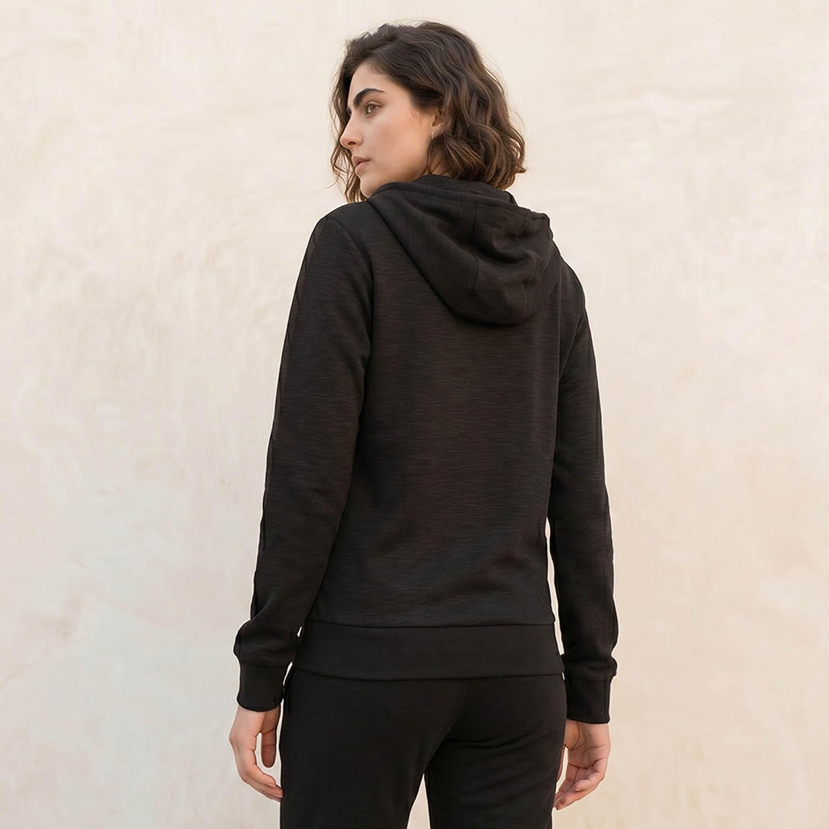 هودي نسائي بسحاب وتصميم عصري مريح من كابا-sports-women-clothing-hoodiesandsweatshirts-image-4