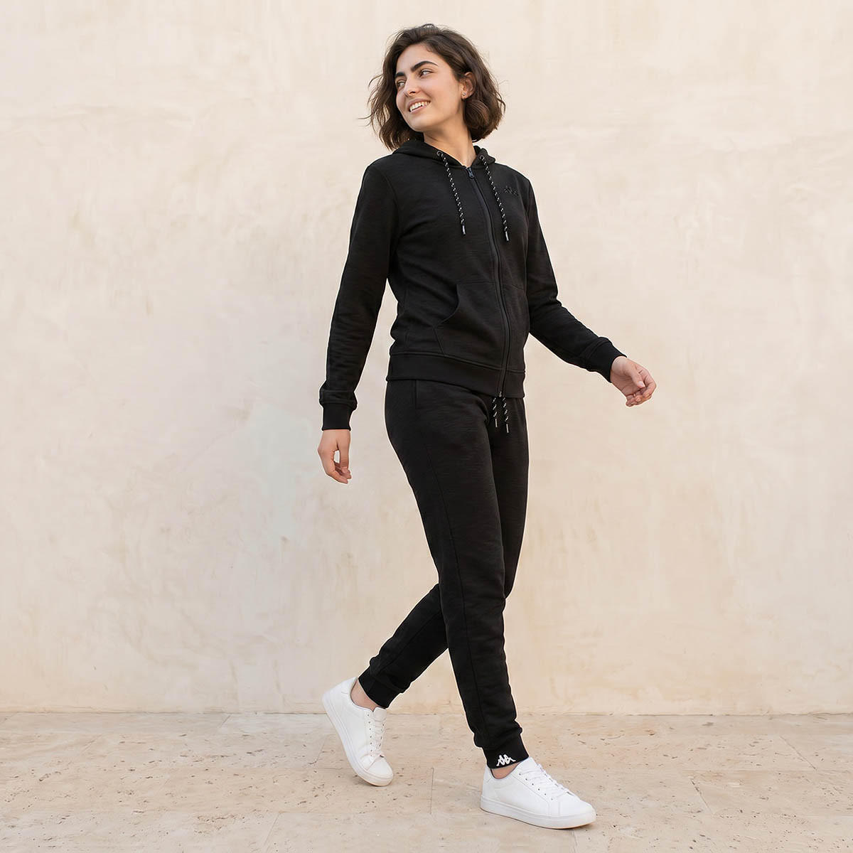 هودي نسائي بسحاب وتصميم عصري مريح من كابا-sports-women-clothing-hoodiesandsweatshirts-image-5