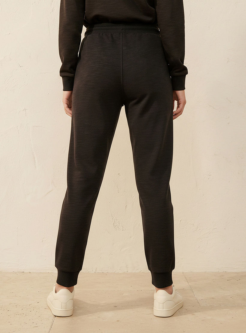 بنطلون رياضي بخصر برباط للنساء من كابا-sports-women-clothing-joggersandtrackpants-image-4