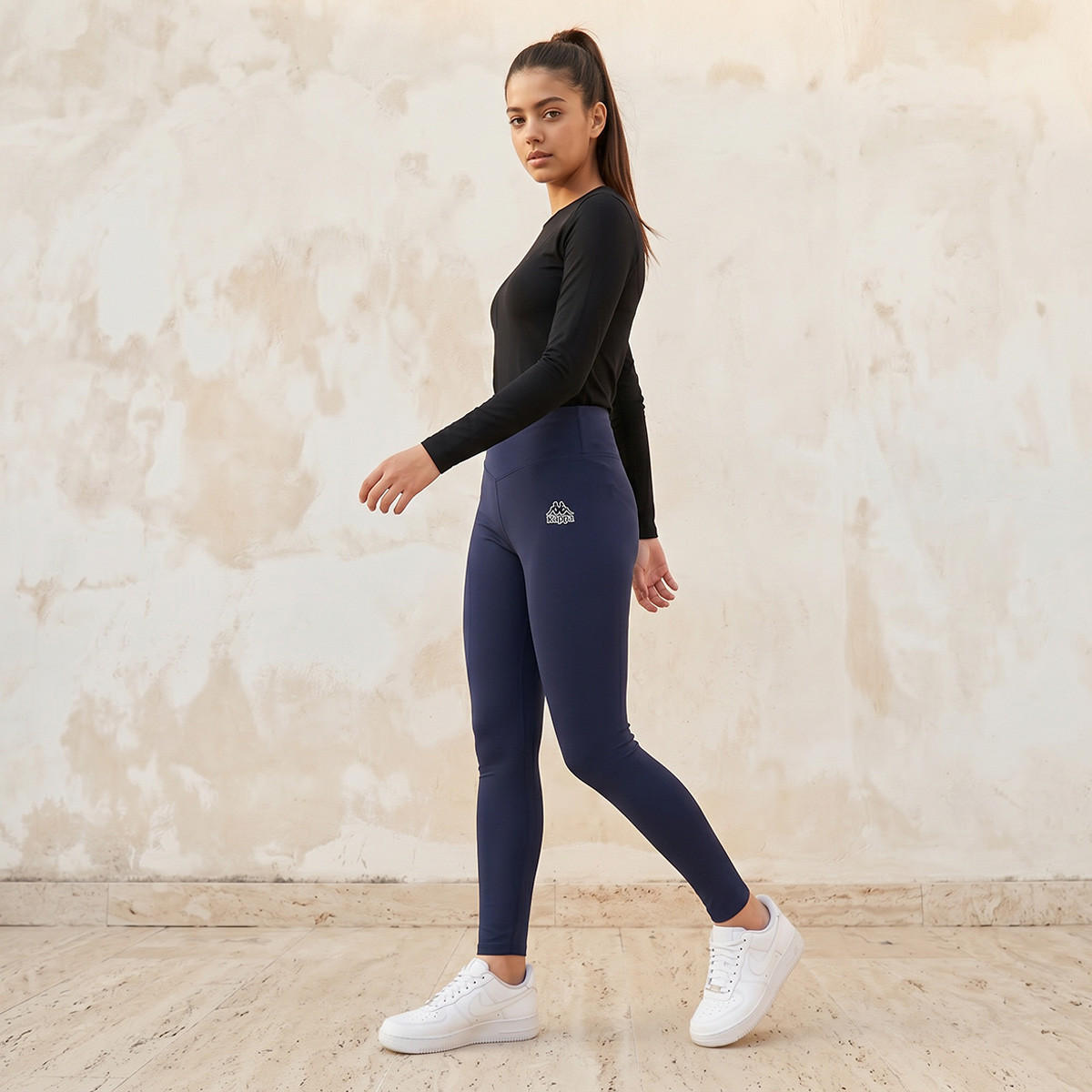 بنطلون ليقنز رياضي مطاطي باتجاهين للنساء من كابا-women-clothing-sportswearandactivewear-bottoms-leggings-image-5