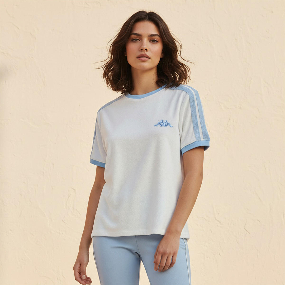 تيشيرت بتطريز الشعار من كابا-women-clothing-tshirts-image-1