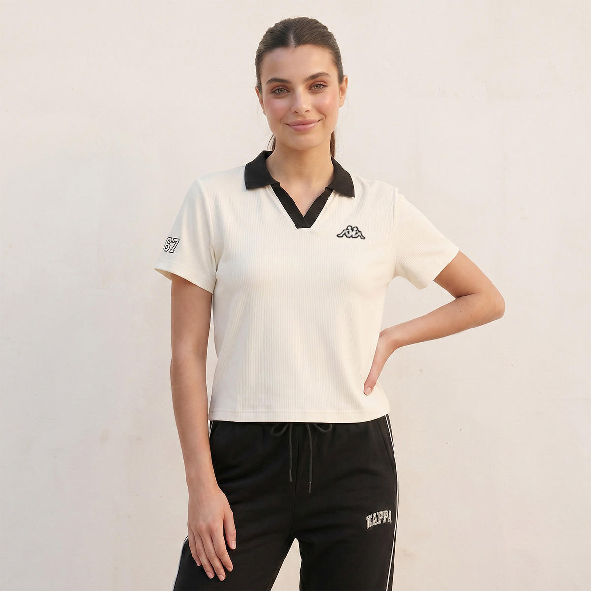 تيشيرت بولو بياقة جوني ومرونة عالية من كابا-sports-women-clothing-tshirtsandvests-image-1