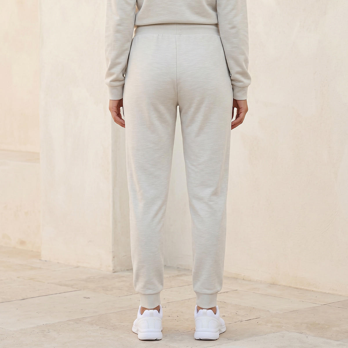بنطلون رياضي غير مطاطي من كابا-women-clothing-bottoms-joggers-image-4