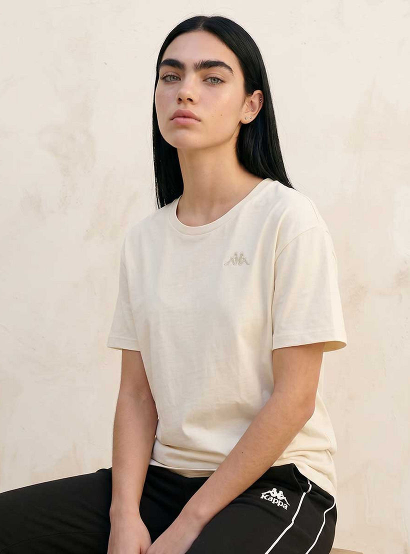 تيشيرت بتطريز شعار من كابا-sports-women-clothing-tshirtsandvests-image-5